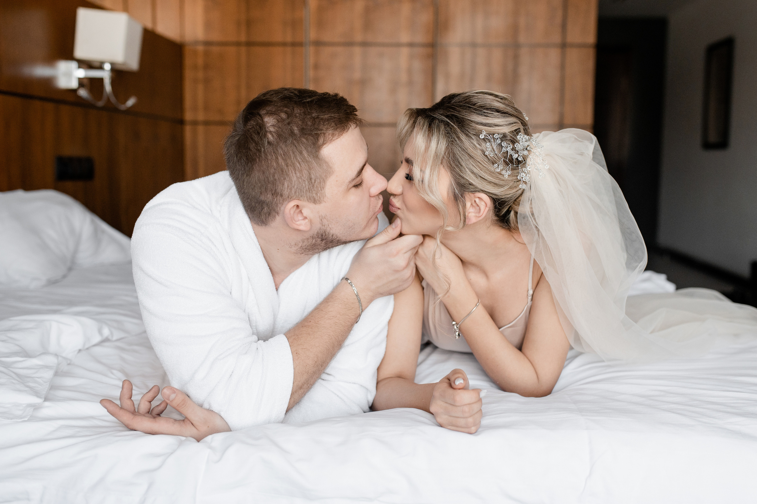 Свадебная фотосессия в Караганде. Свадебный фотограф Караганда