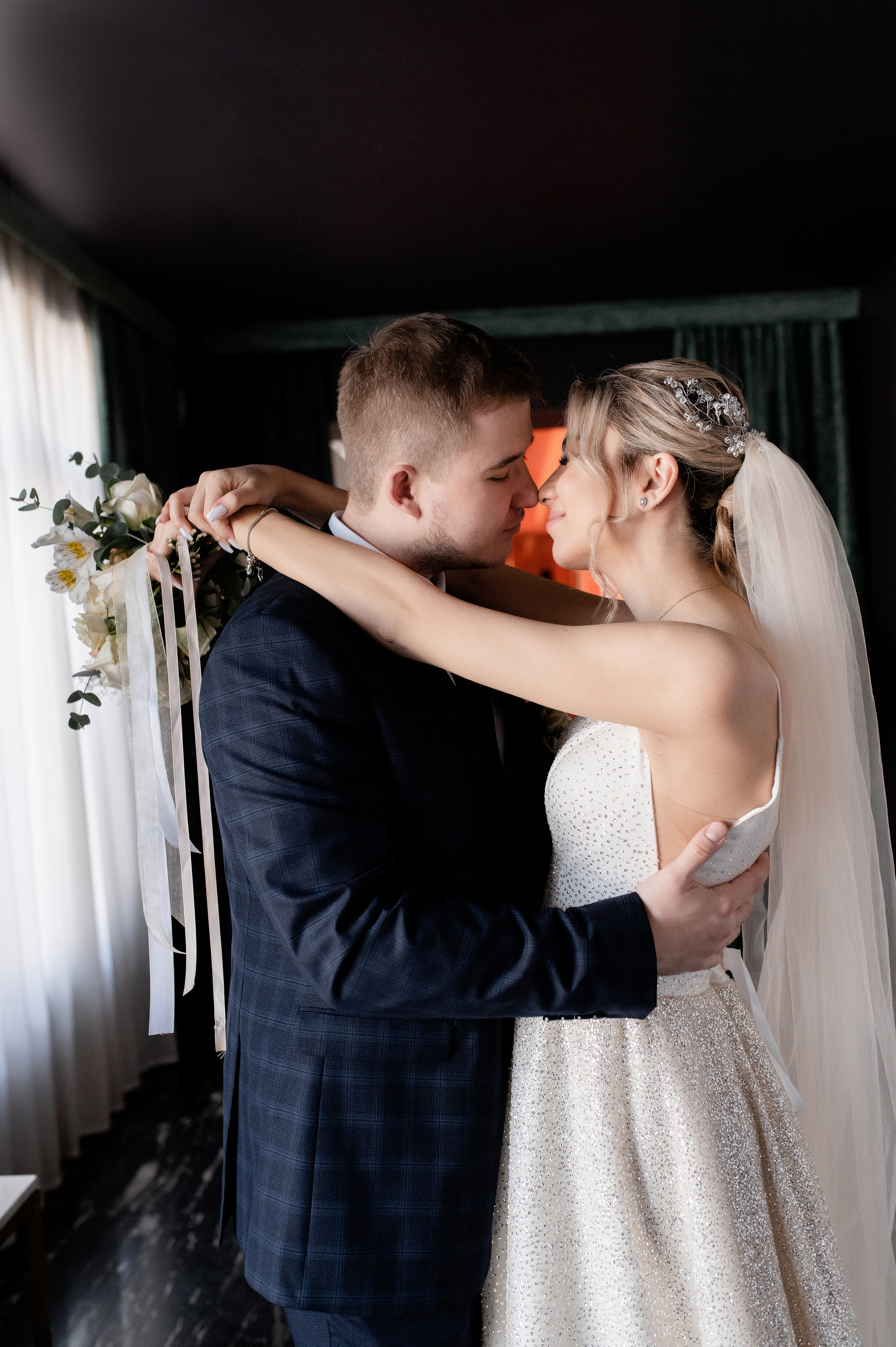 Свадебная фотосессия в Караганде. Свадебный фотограф Караганда