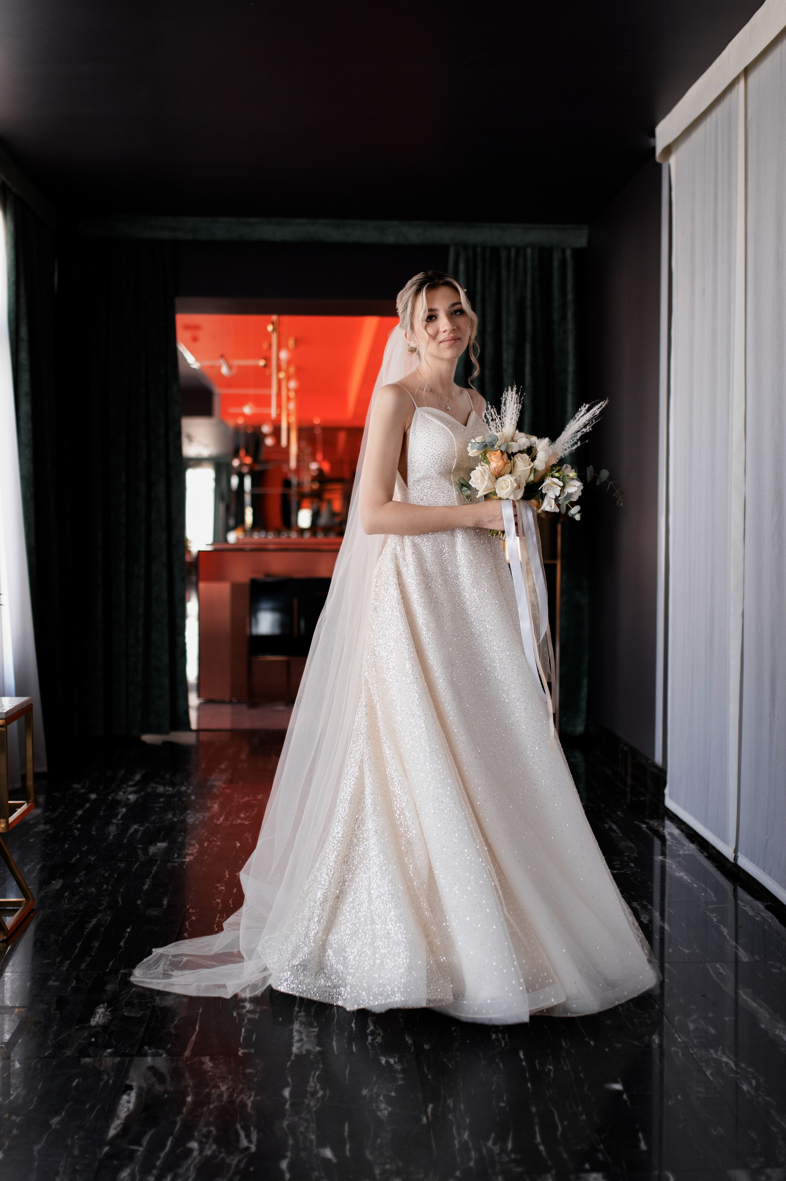 Свадебная фотосессия в Караганде. Свадебный фотограф Караганда