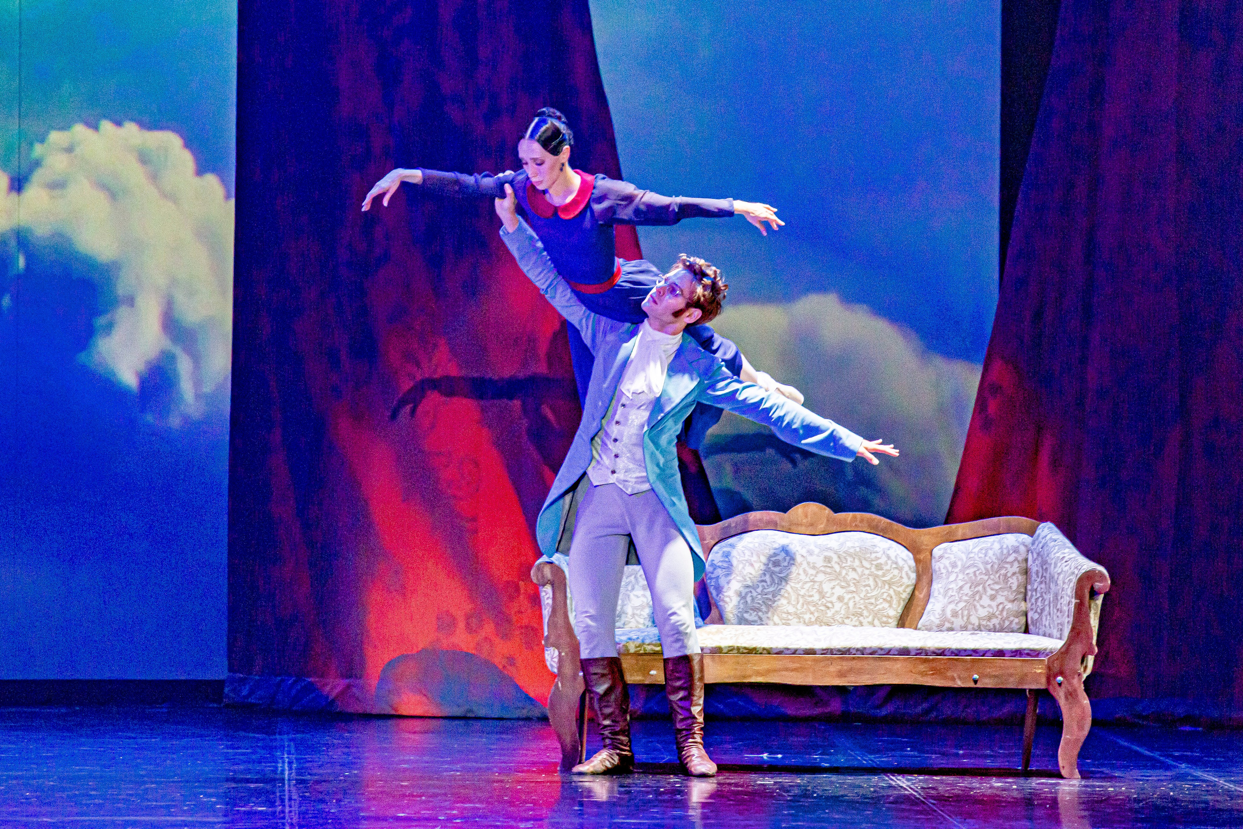 Война и Мир балет Марийского театра оперы и балета на сцене Зимнего театра г. Сочи премьера. Фотограф в Сочи Юрий Шептаев