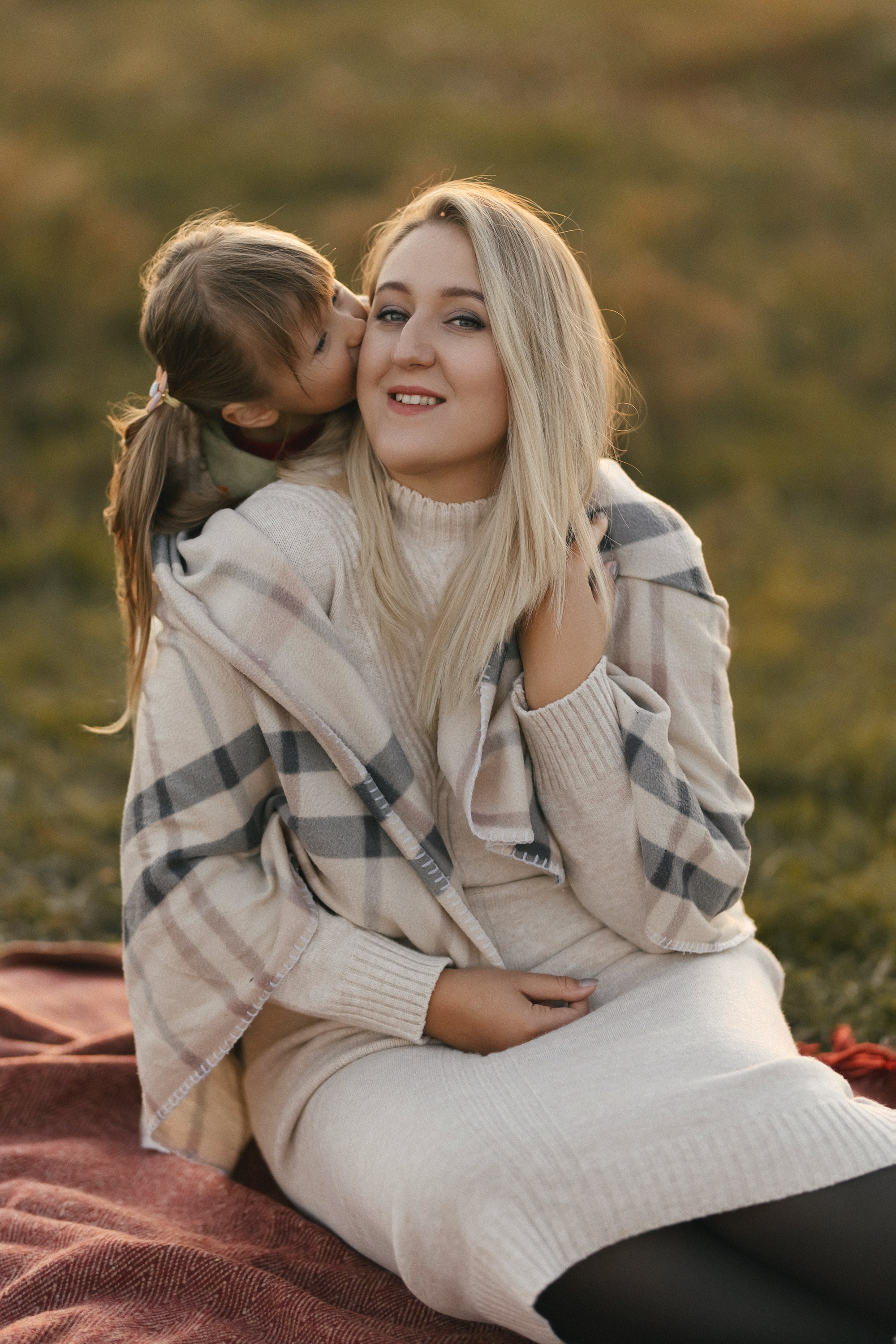 ОЛЯ, АНТОН И КИРА ` 24. Maria Startseva Photo