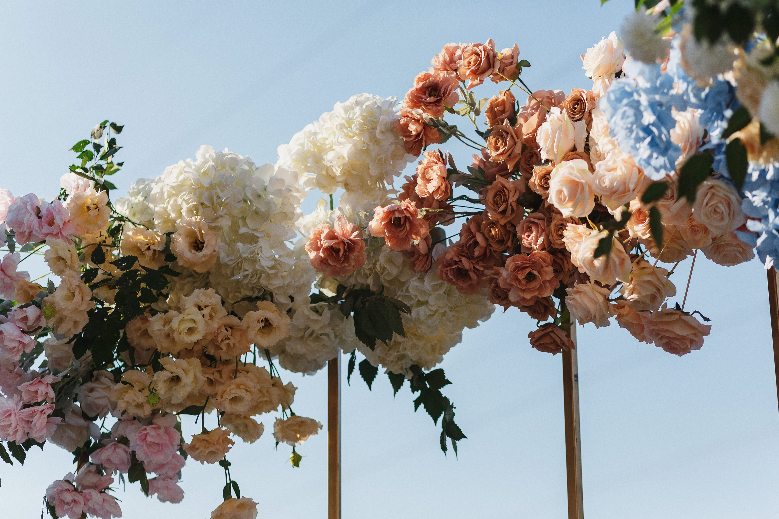 Идиллия в природе: Волшебство отдыха в загородном клубе 'Golden Horse'. Свадебный и семейный фотограф в Таганроге Бакарюк Антон