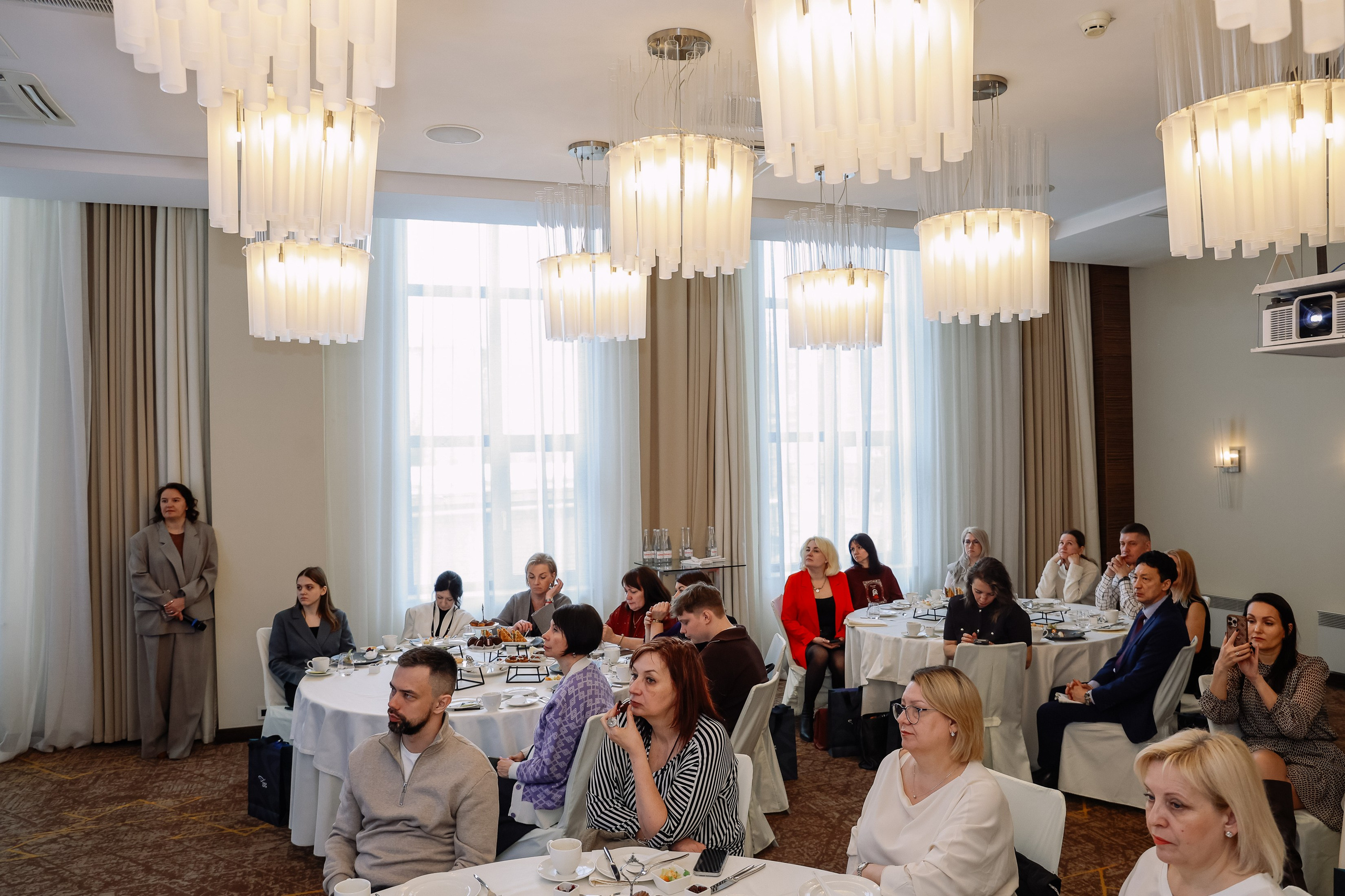 Презентация СБЕР СИТИ. Фотограф Юлия Мальцева