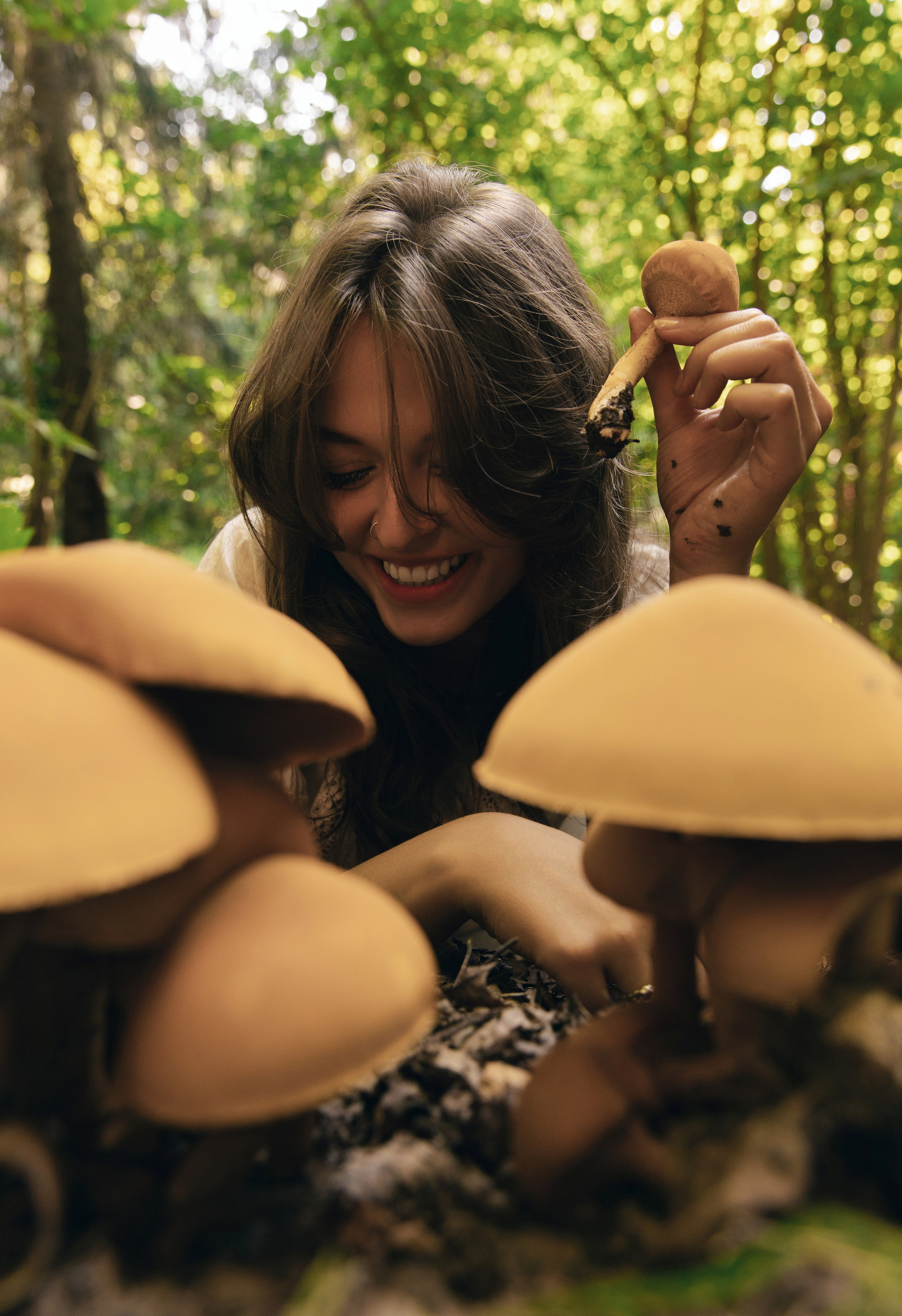 ПАРОЧКА В ЖЕЛТЫХ САПОЖКАХ С РАЙОНА