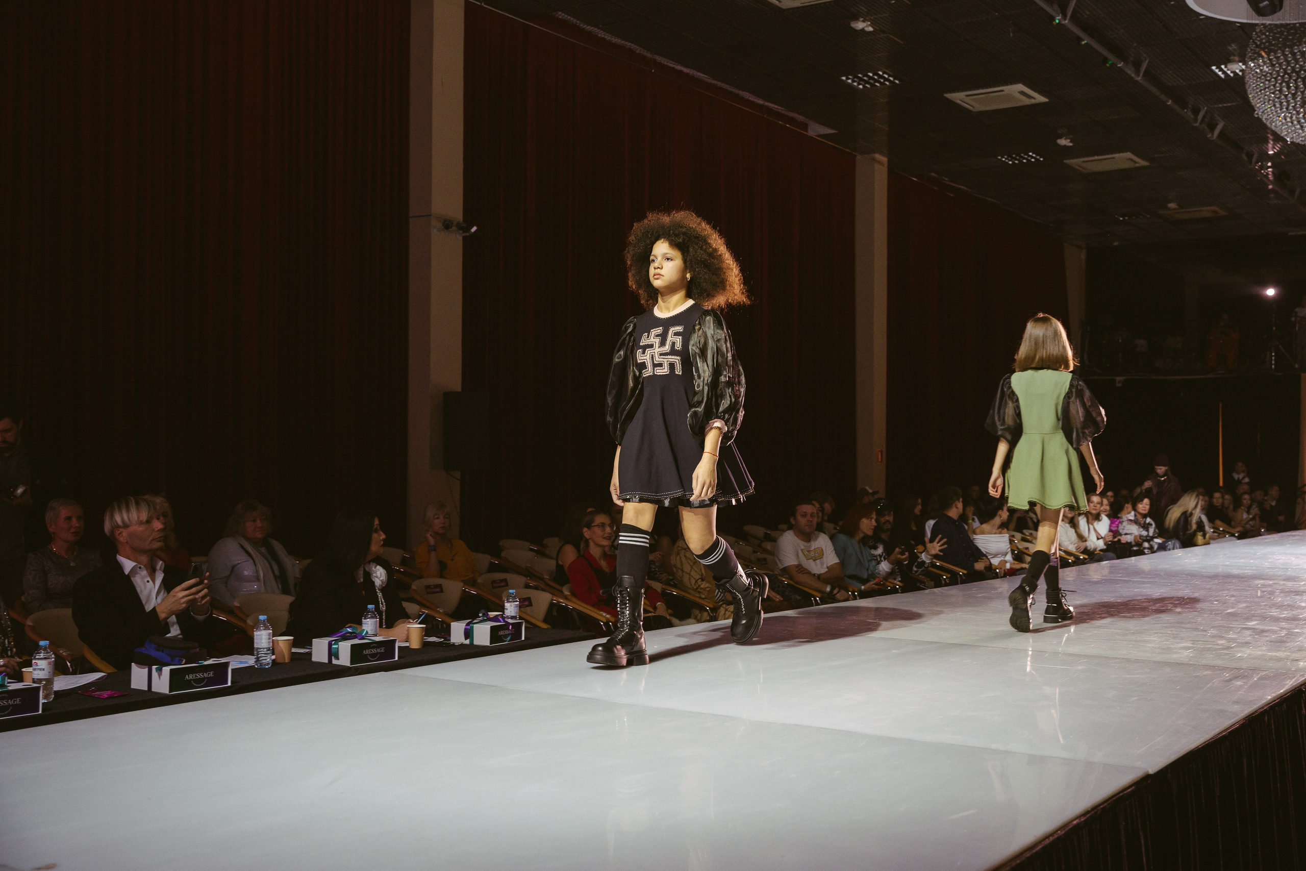 Fashion показ коллекций дизайнеров (всероссийский). Свадебный, репортажный, семейный фотограф Елена Брюхова