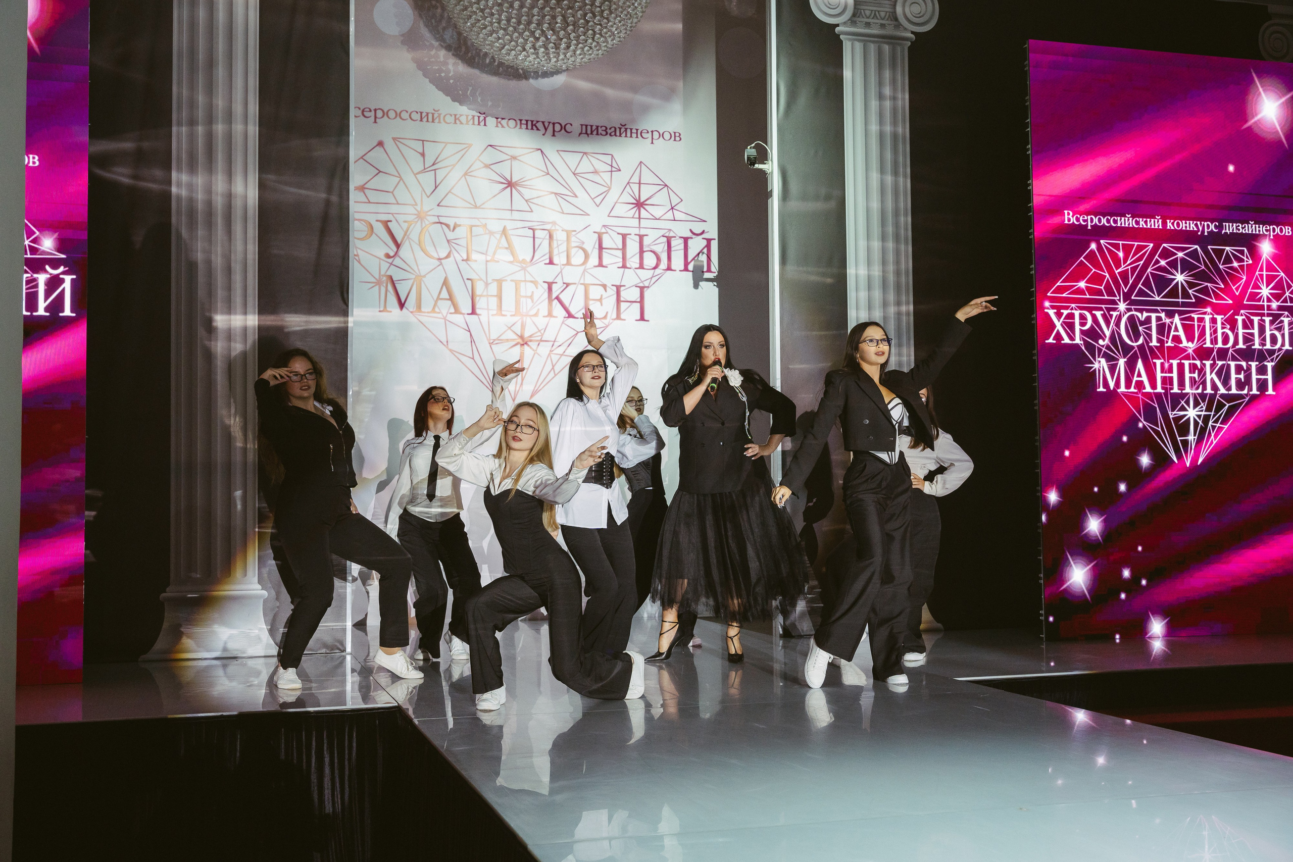 Fashion показ коллекций дизайнеров (всероссийский). Свадебный, репортажный, семейный фотограф Елена Брюхова