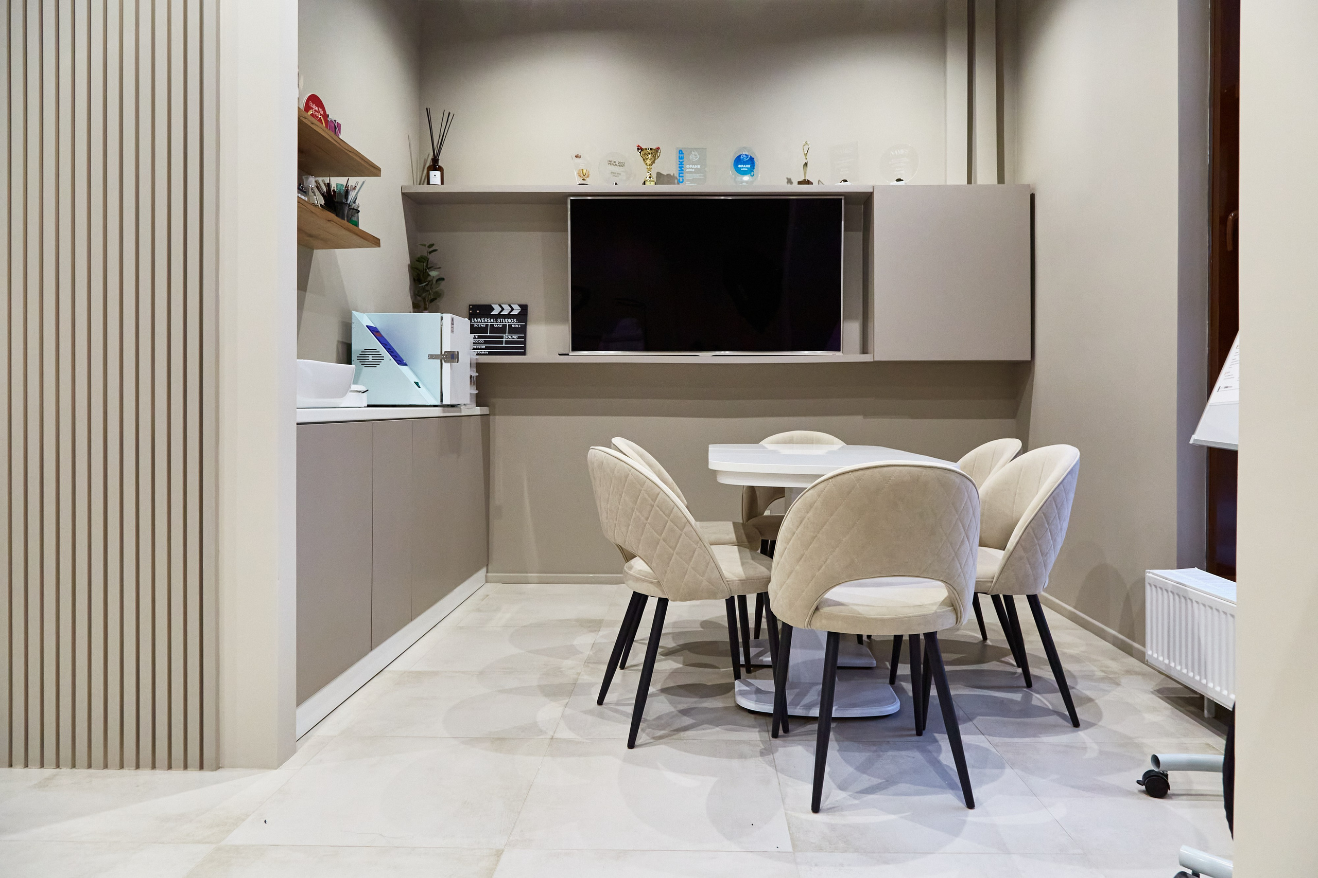 Салон Aestetic by Anna Frank. Фотограф Анастасия Леонтьева Санкт-Петербург