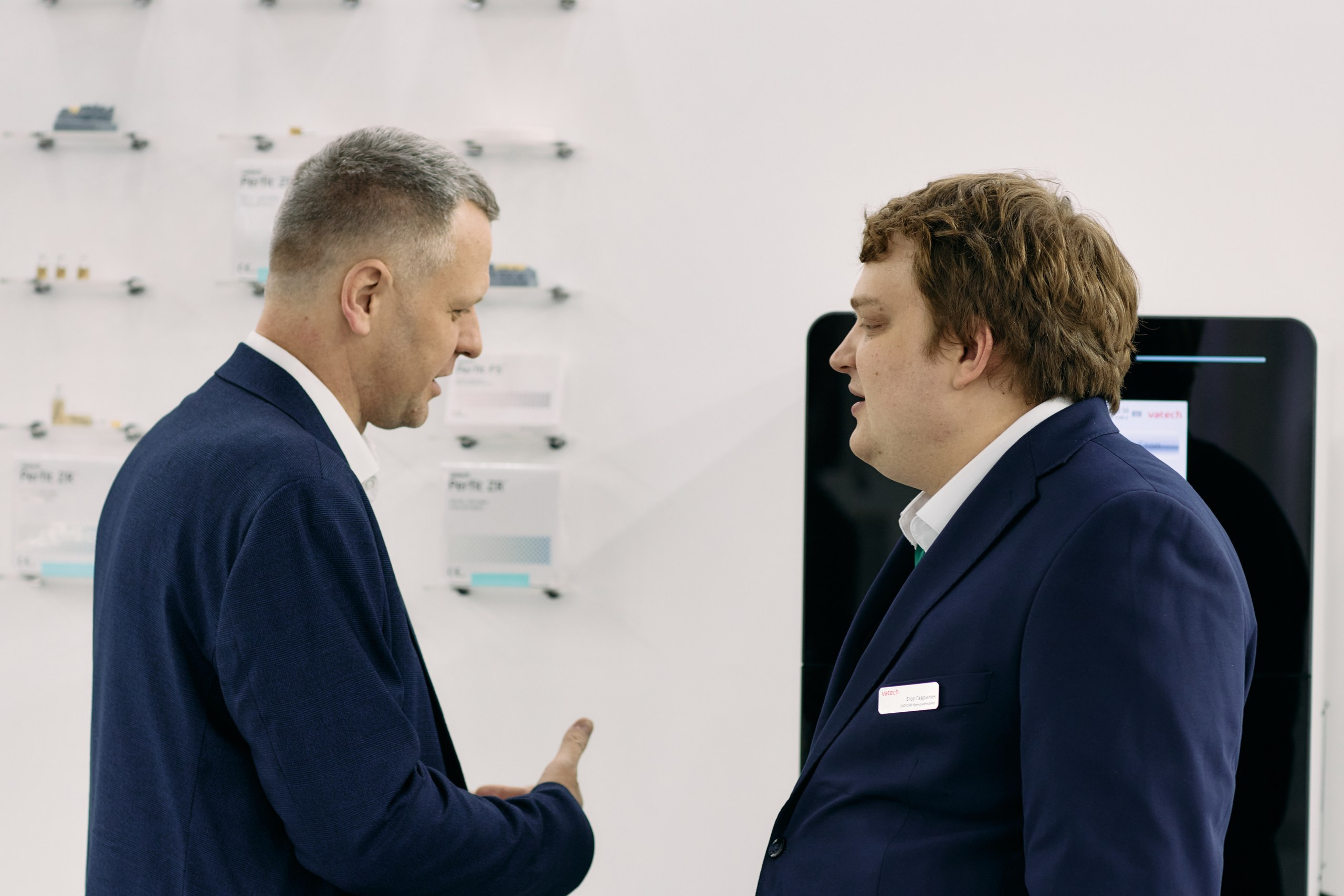 Дентал Салон 2026: Vatech. Свадебный и репортажный фотограф Дмитрий Кононенко