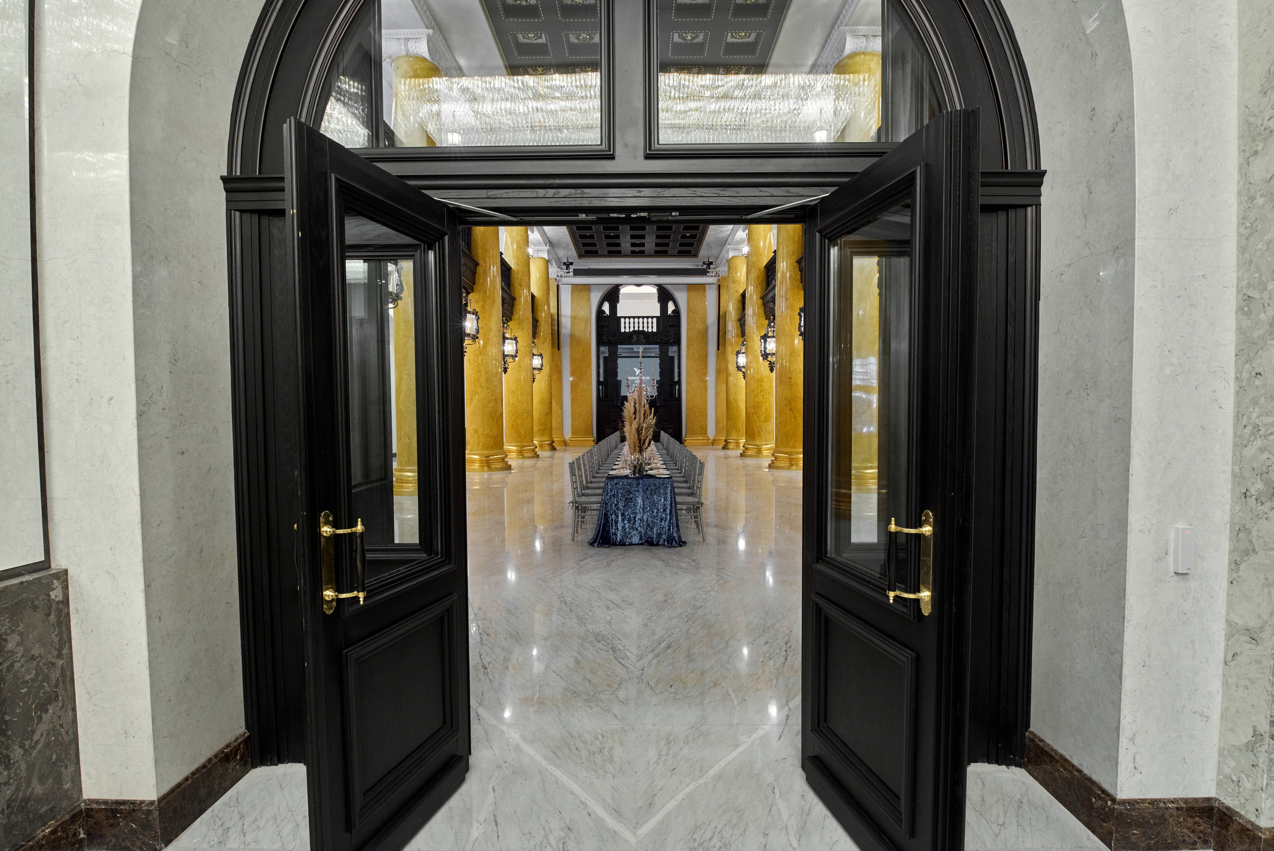 Интерьерная. Качественный продакшн для вашего бизнеса — фотосъемка, видеосъемка, создание контента