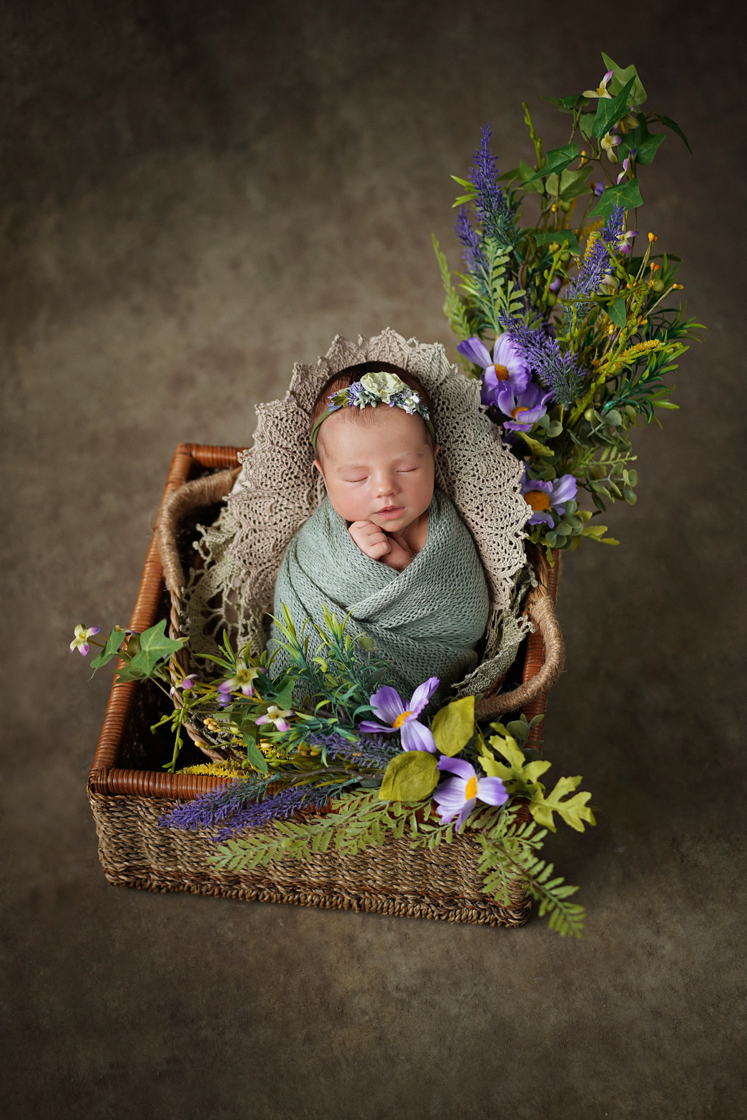 Новорожденные. Фотограф новорожденных беременных в Тюмени Ткачук Татьяна