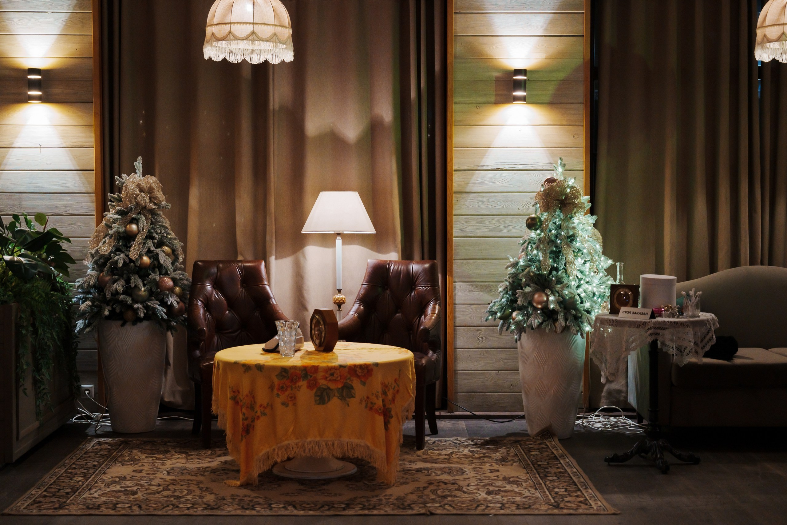 Декор в Villa ZimaLeto. Фотографы и Видеографы Night2Day Санкт-Петербург