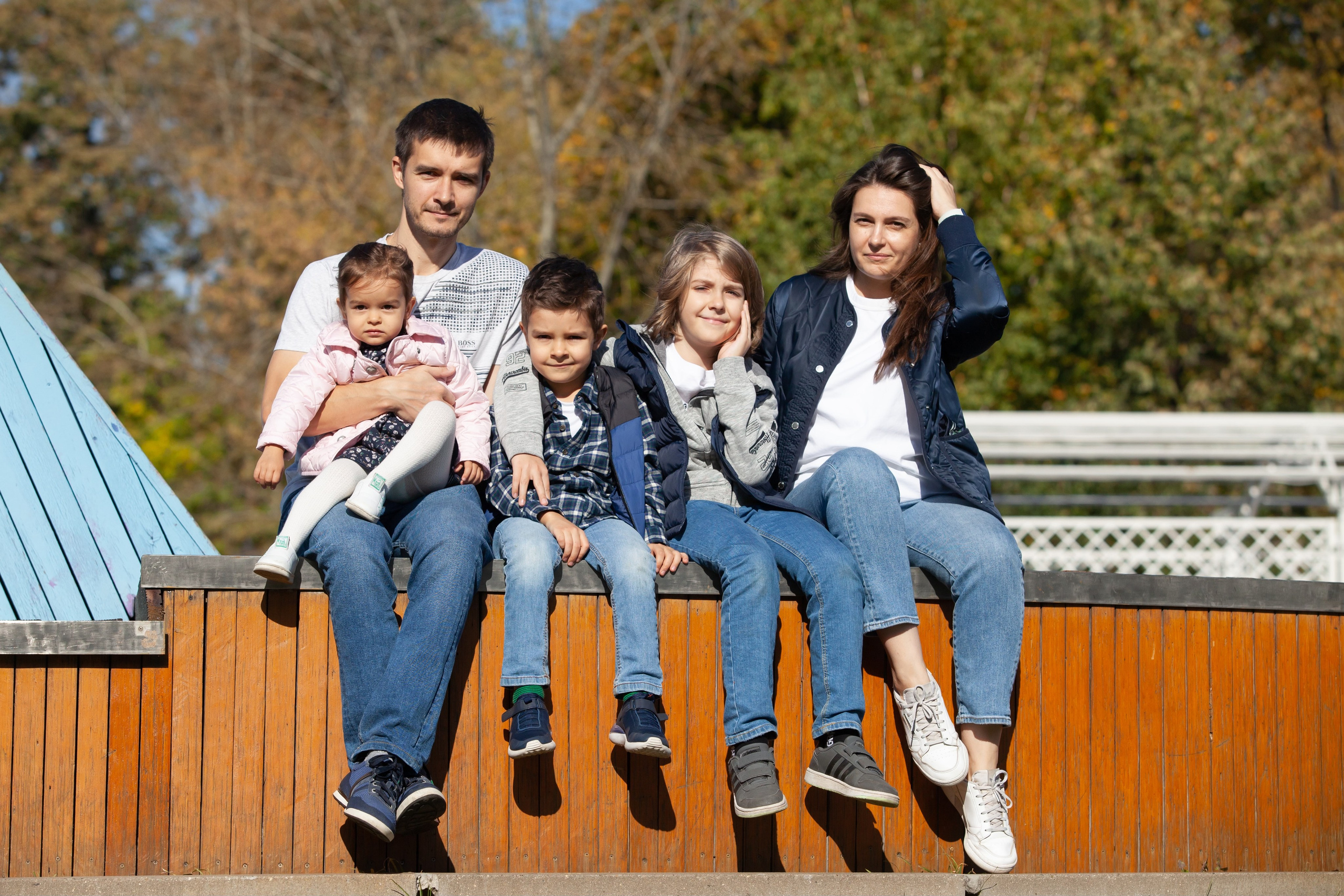 Семейная фотосъемка в саду Баумана. Фотографы в Москве Светлана Устинова и Сергей Грачев