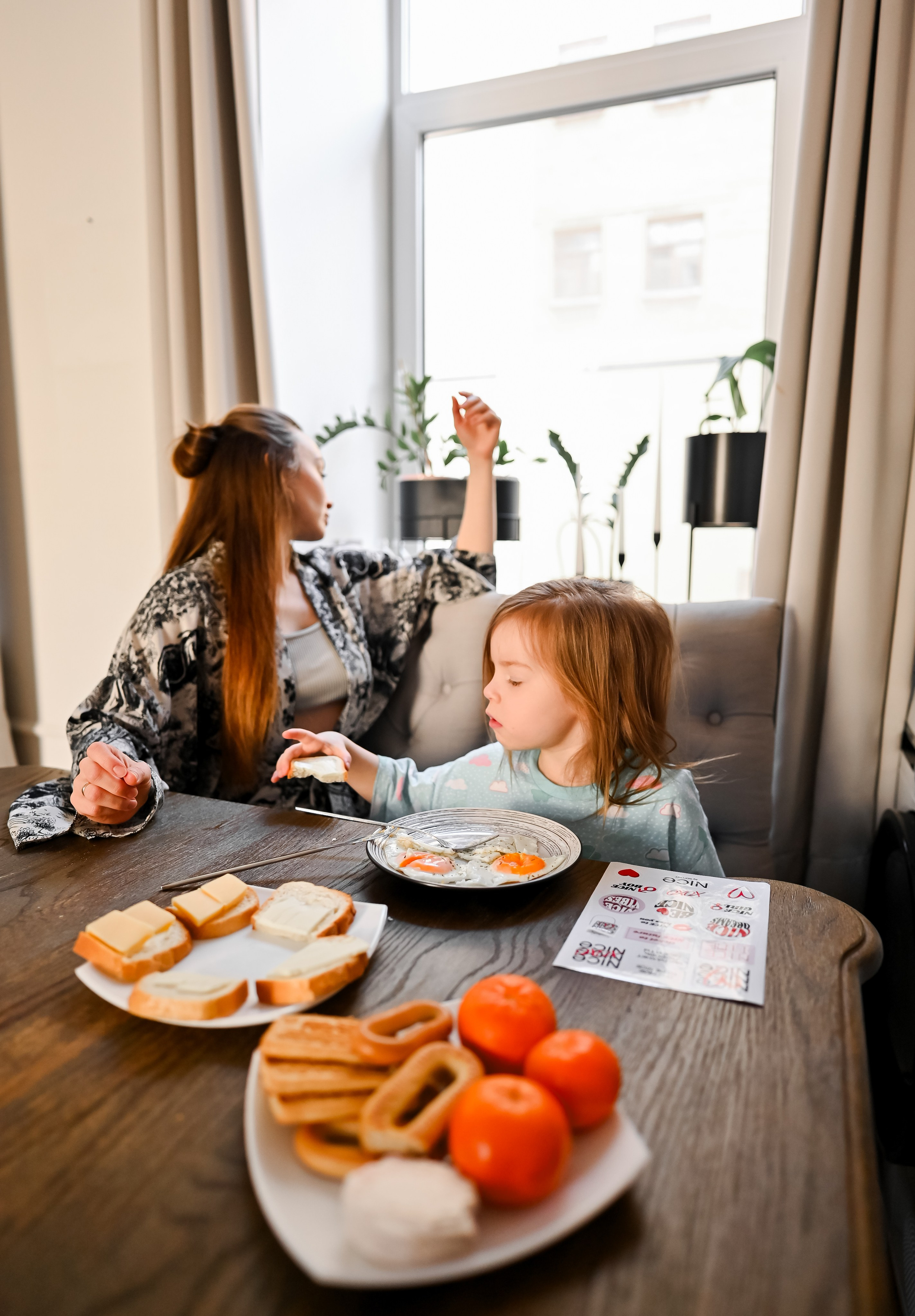Мама дома. ZDARONOKIA Репортажный фотограф