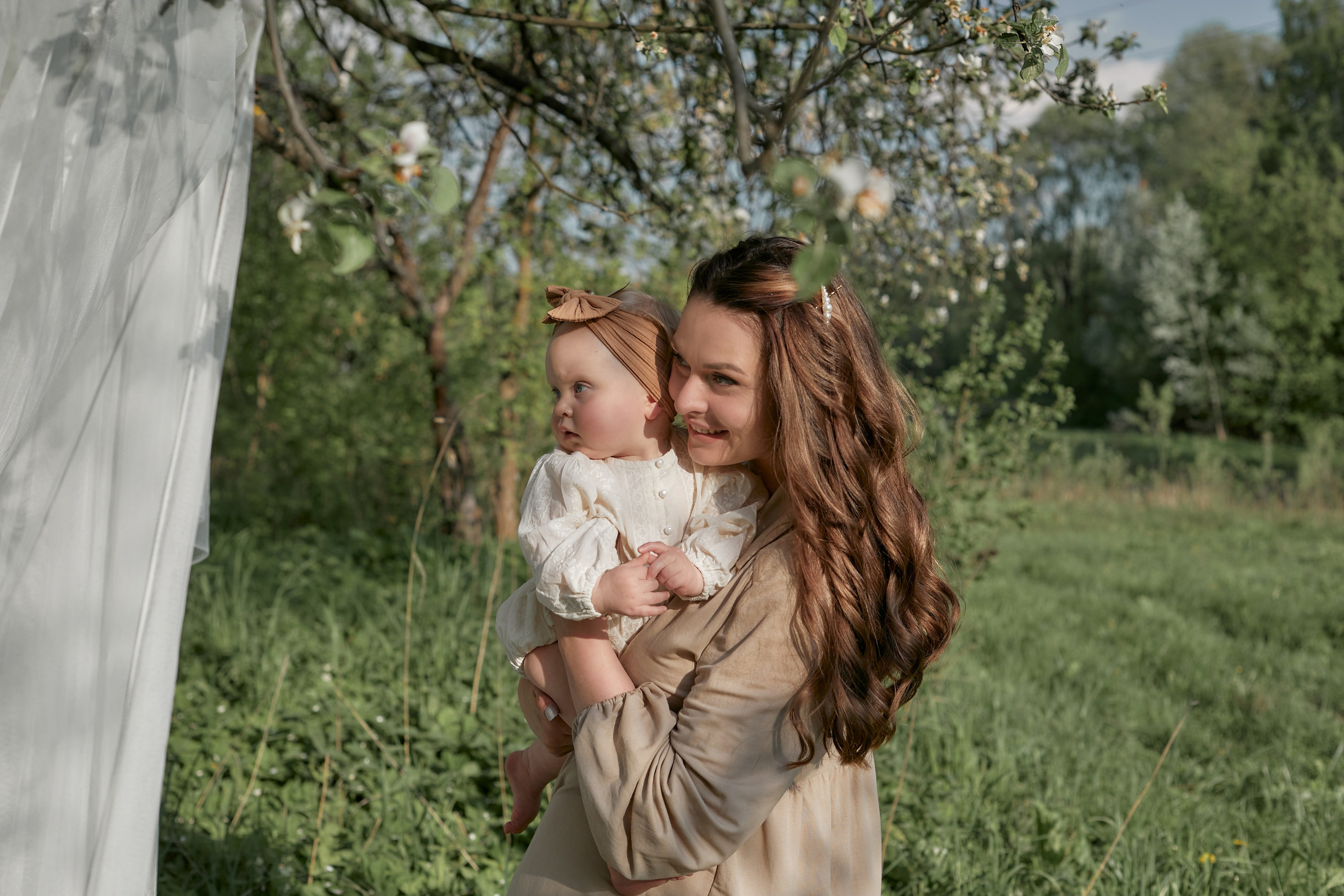 Цветение яблони. Семейный фотограф в Москве Вера Гук