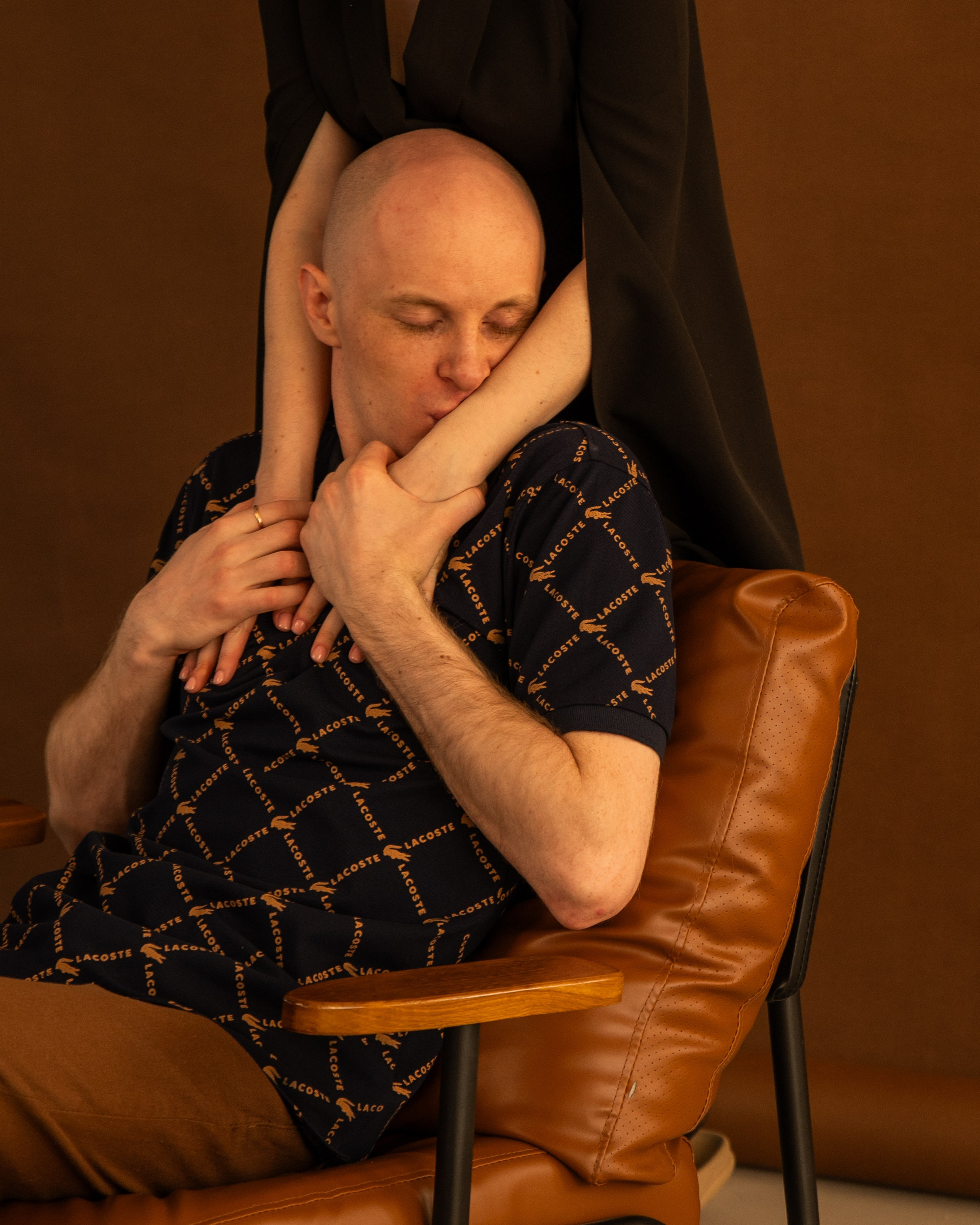 Евгений и Екатерина. Я Ольга Казанцева, фотографирую снимаю ваши киноистории и печатаю фото и цифровые портреты на холсте