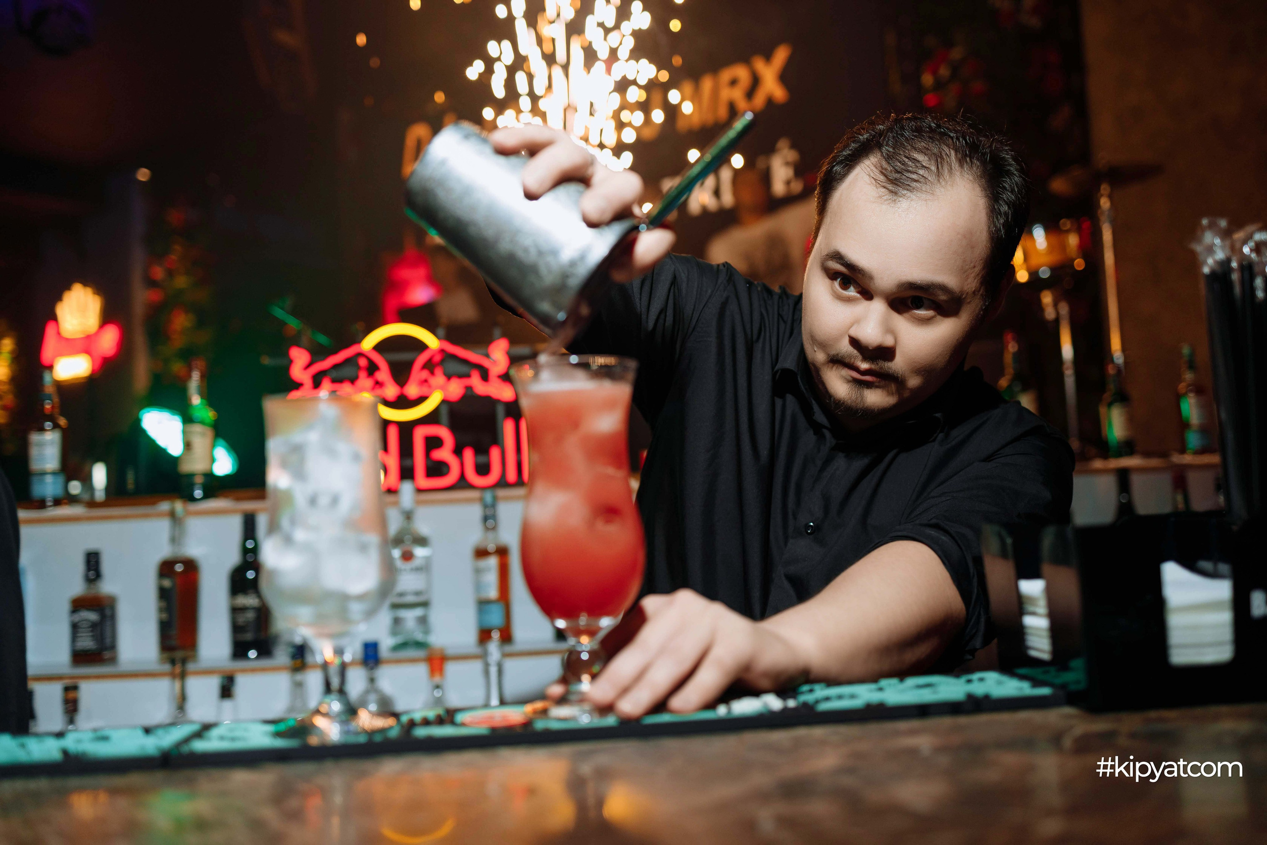 The Queen Prive. Кипятком Шымкент