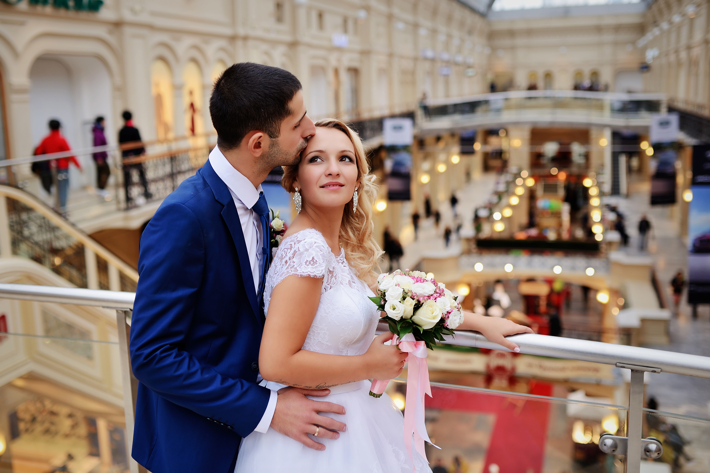 Свадебная фотосессия в ГУМе
