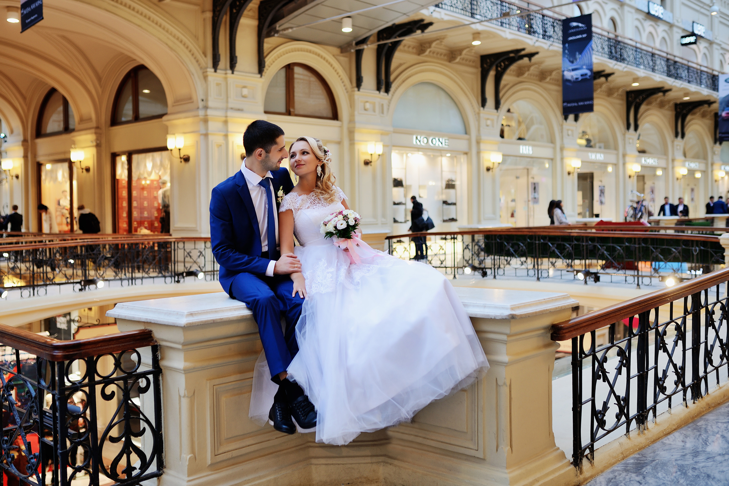 Свадебная фотосессия в ГУМе