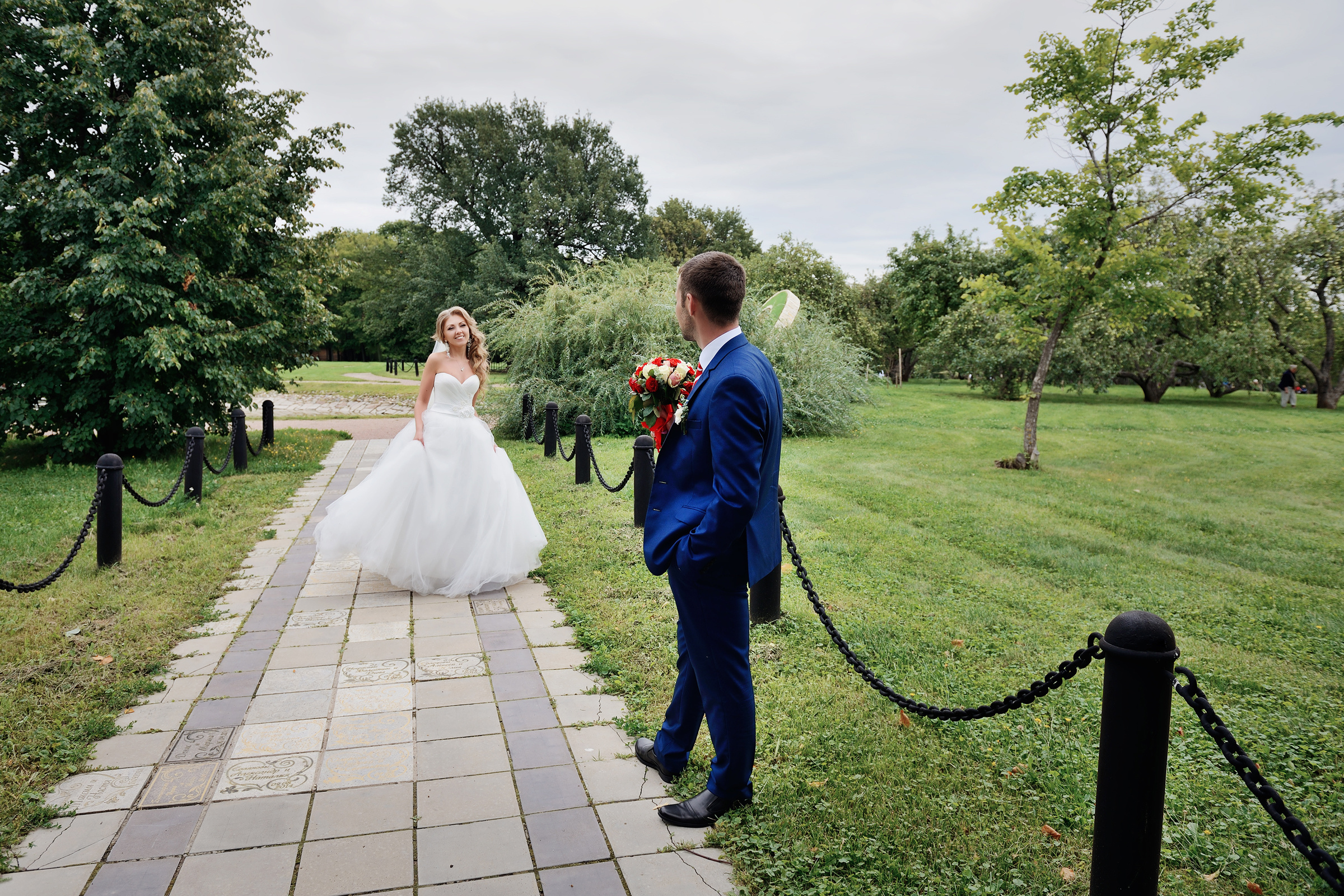 свадебная фотосессия в усадьбе коломенское