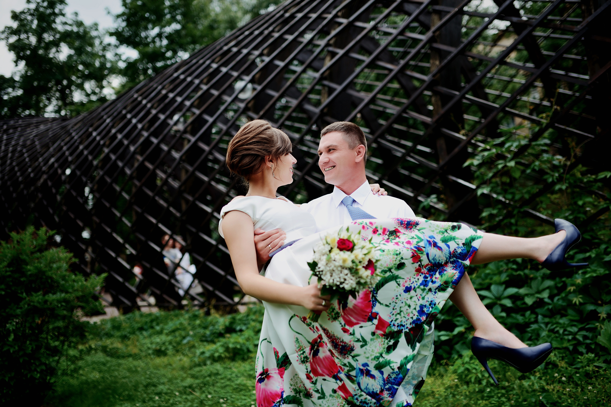 свадебная фотосессия нескучный сад