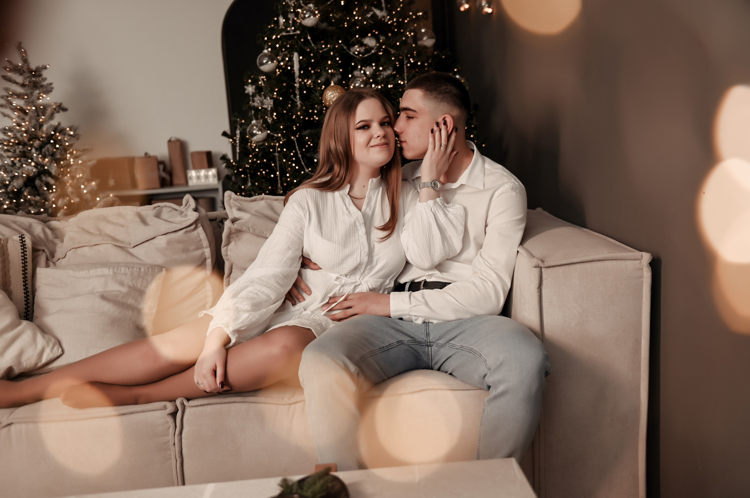 Новогодняя семейная. Свадебный, семейный, детский, контент фотограф в Омске Максим Ильин