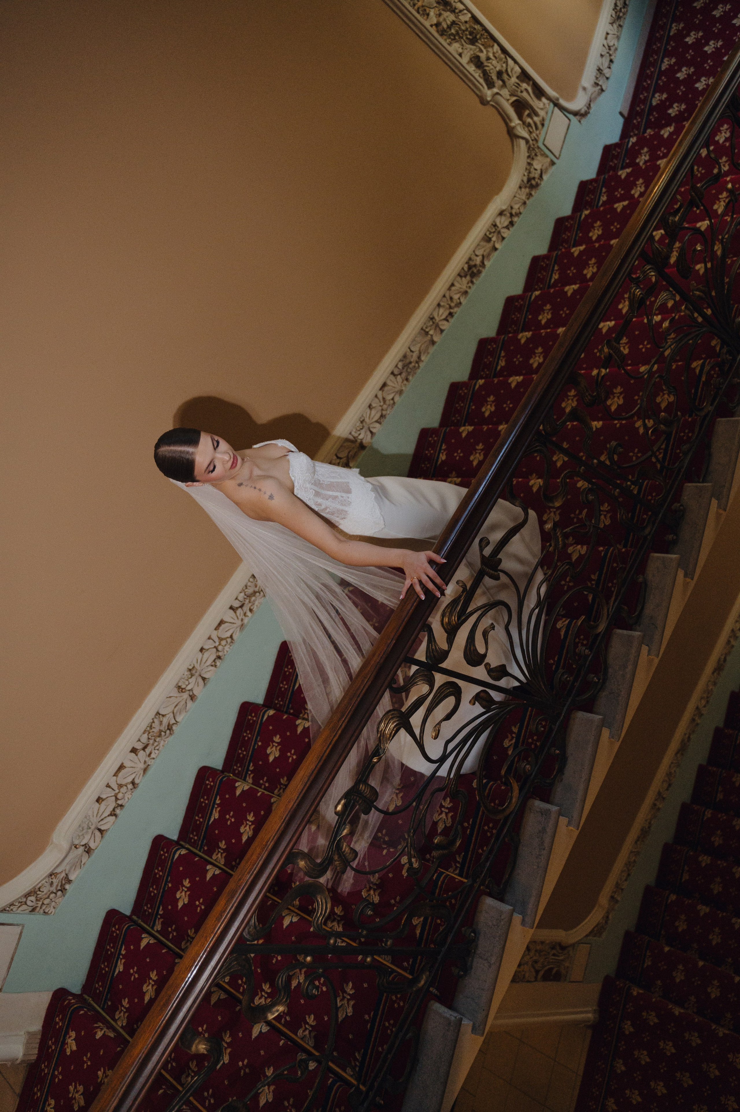 Дмитрий и Луиза. Гостиница Националь и ресторан Белуга. Свадебный фотограф Москва и Санкт-Петербург. Анастасия Чудина