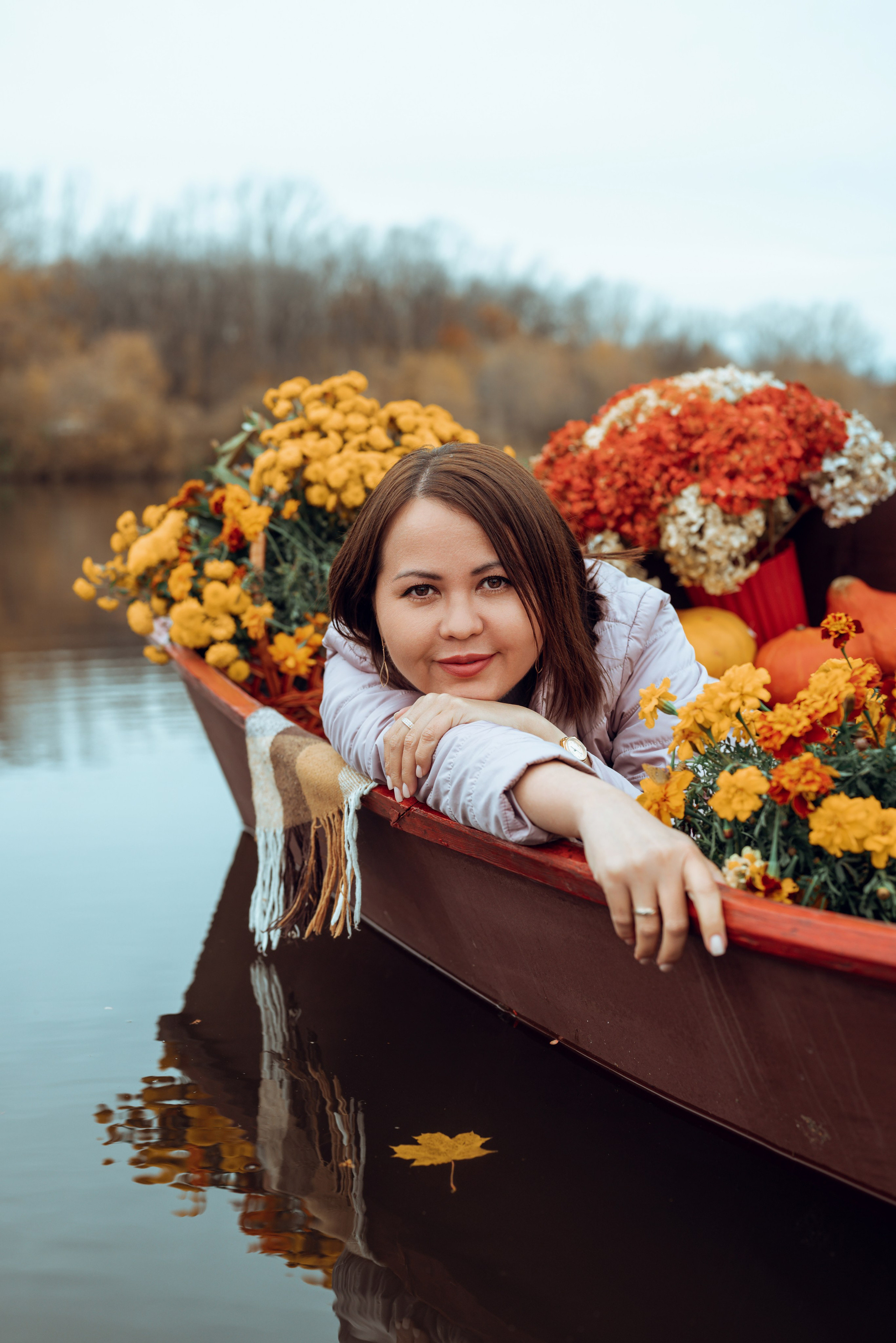 Фотопроект с осенней лодкой. Фотограф в городе Салават