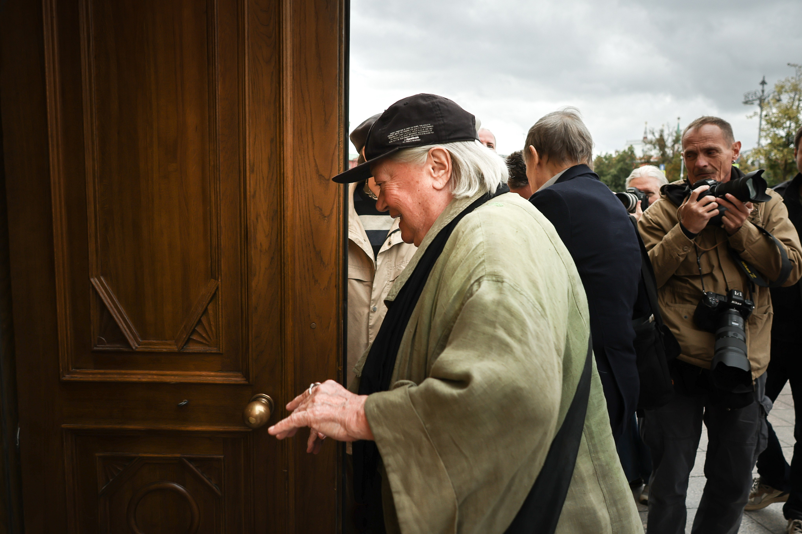 Сбор труппы Малого театра 2025. Reportage, architectural, fine art photographer Lena Melnikova in Moscow