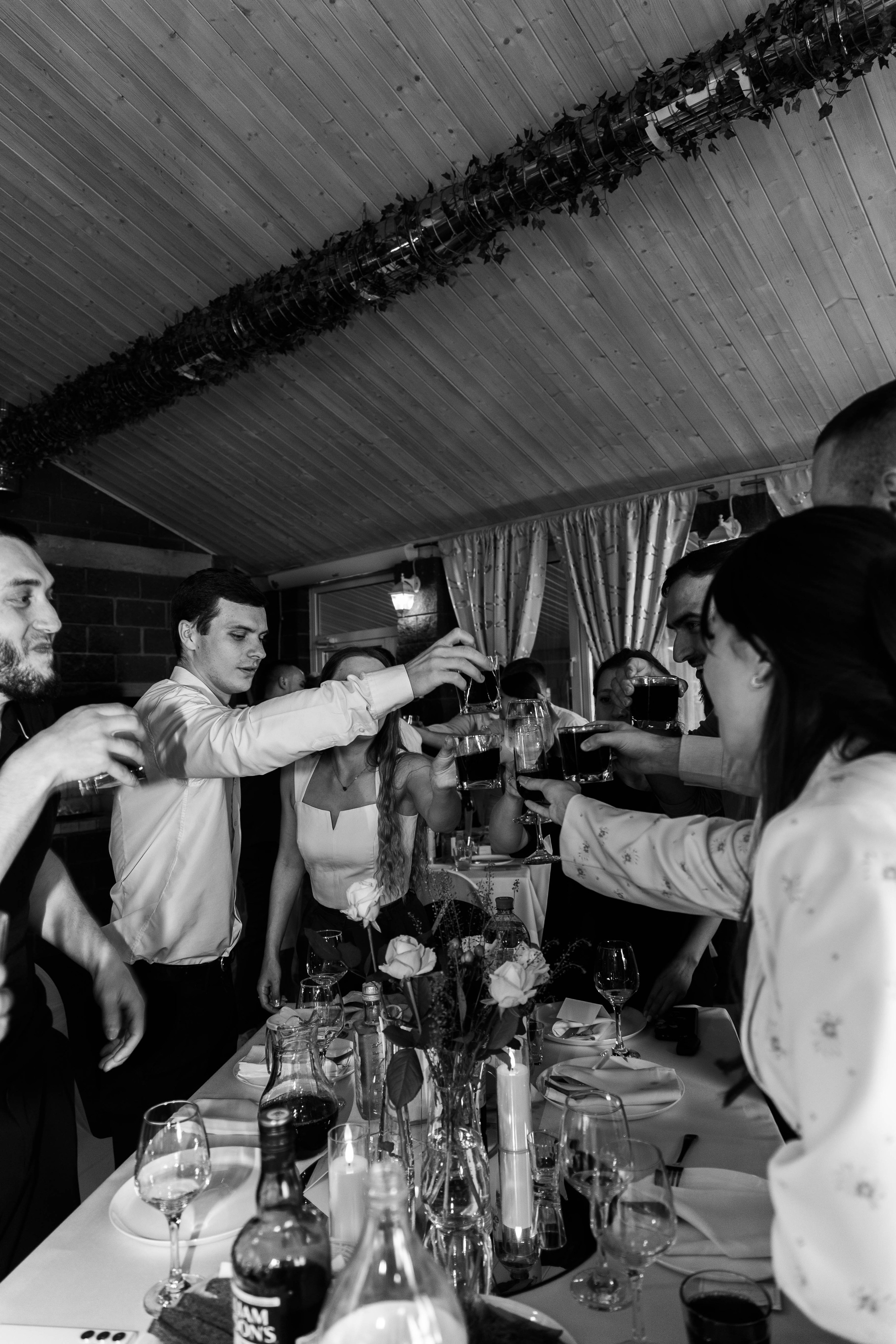 Свадебная фотосессия свадебный фотограф Татьяна Марсуверских свадебная фотопрогулка Москва Жуковский. Фотограф для маркетплейсов, фотоуслуги в Жуковском Татьяна Марсуверских