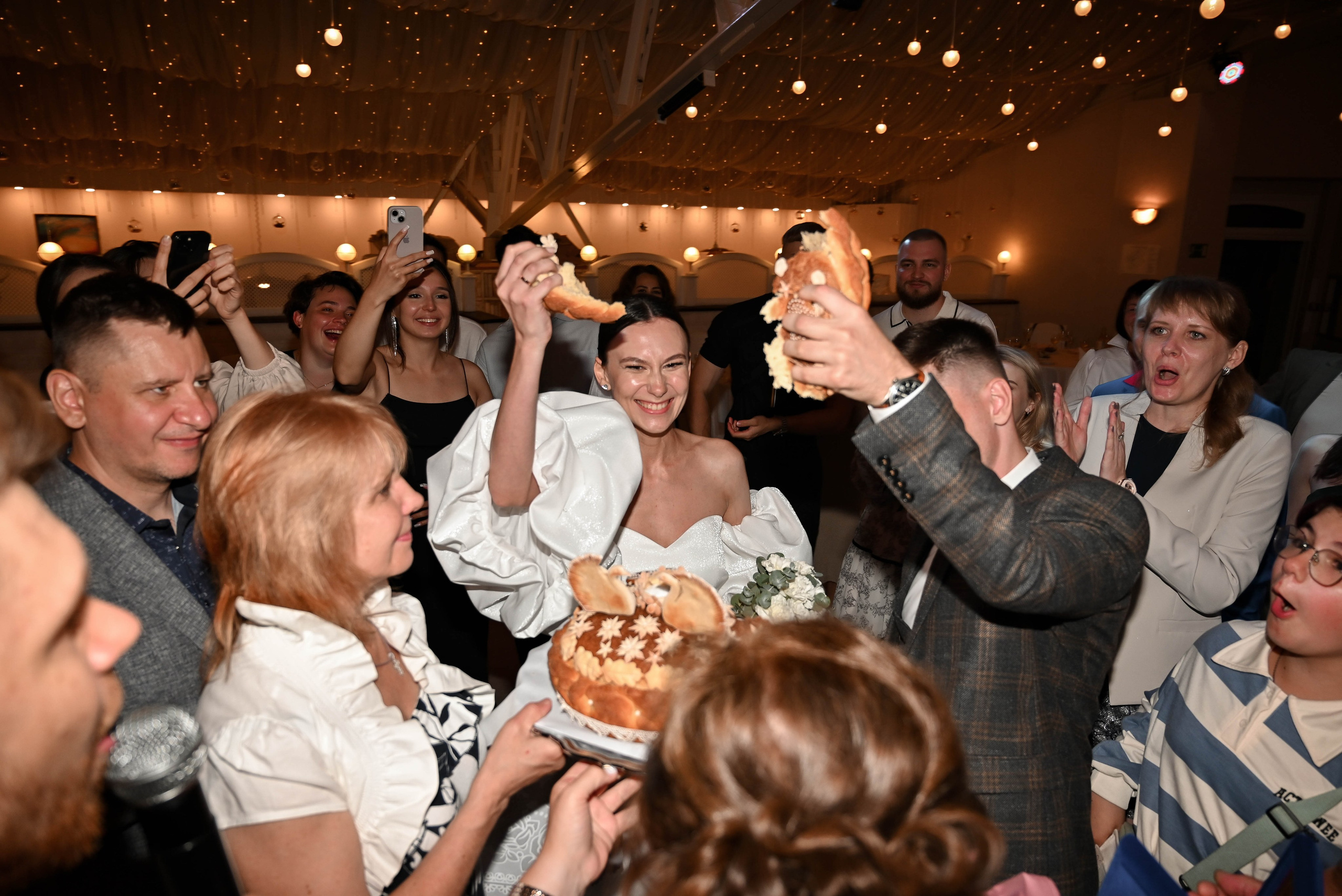 Свадебный банкет. Главная