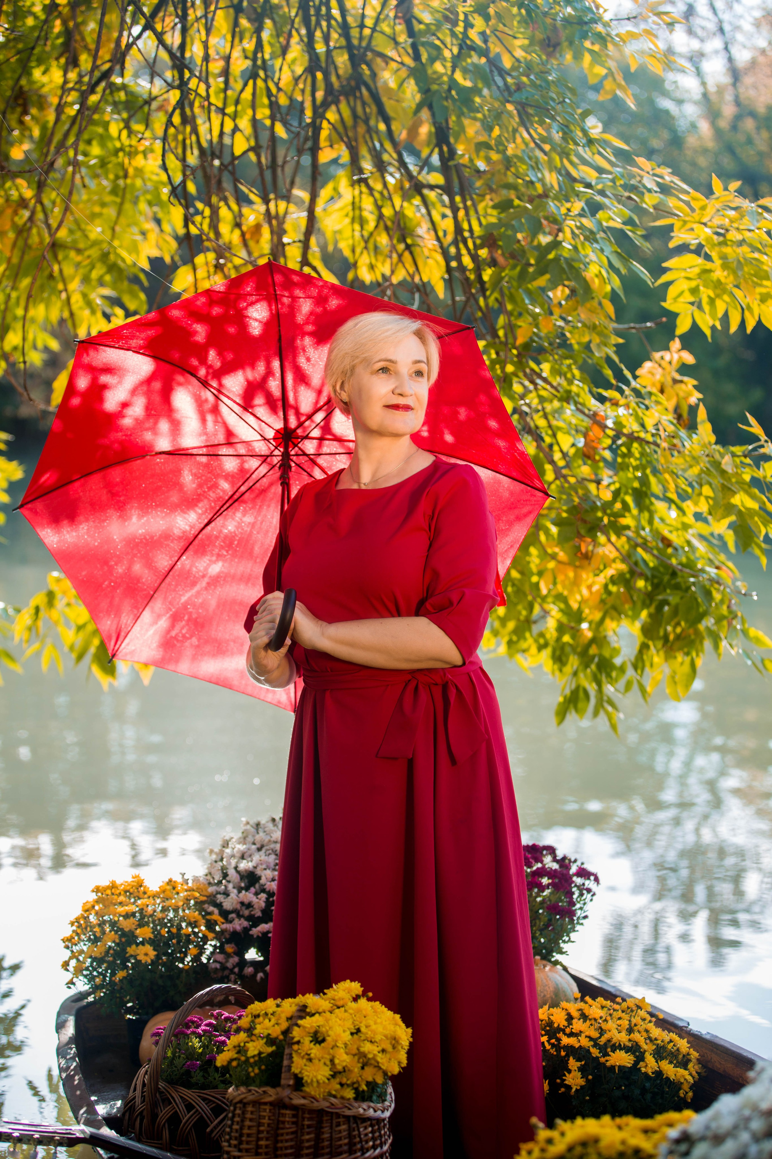 Лодка хризантем (осень). Свадебный семейный и детский фотограф в Краснодаре Карина Федоровская