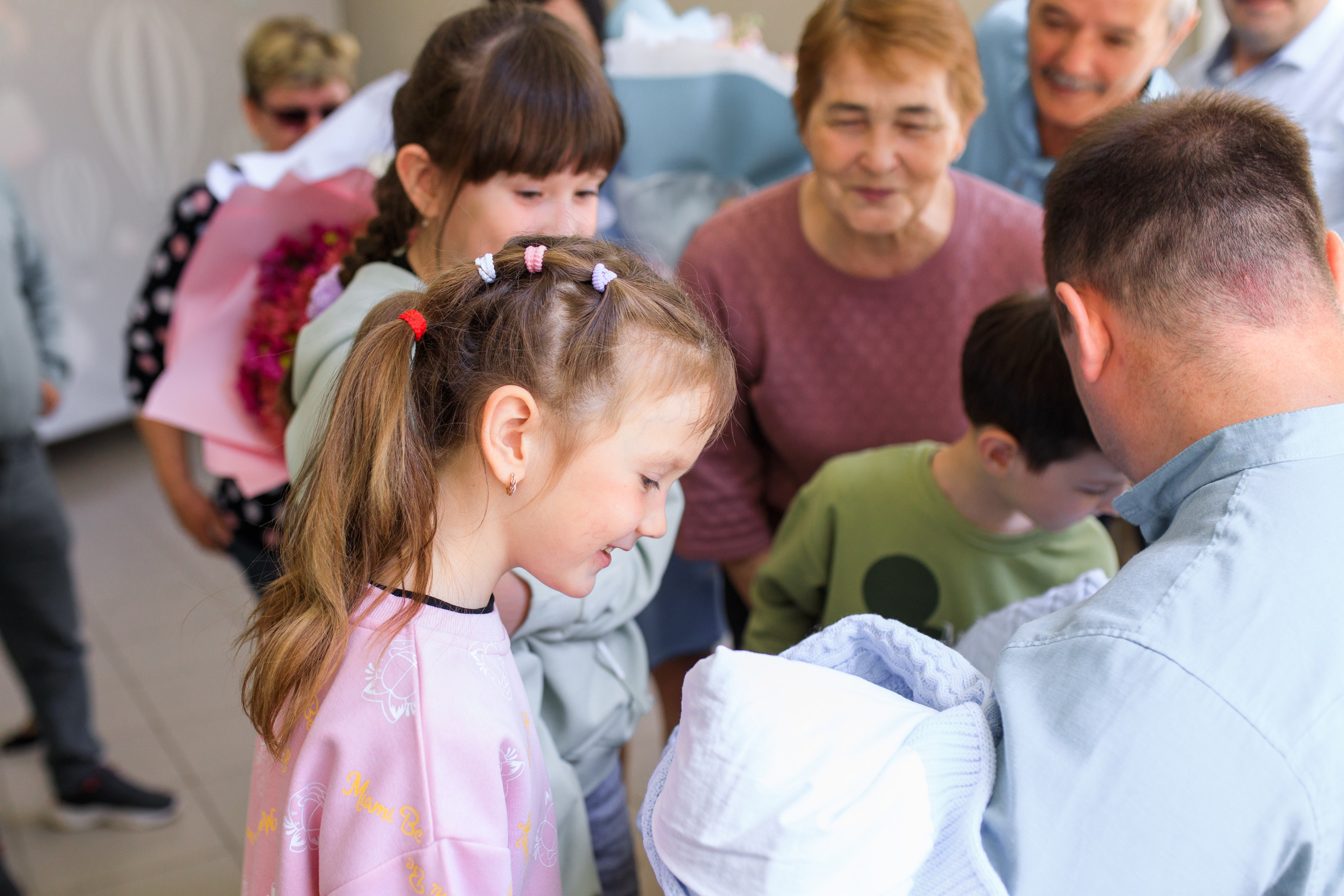 Съемка выписки из роддома. Фотограф в Уфе Ирина Идрисова