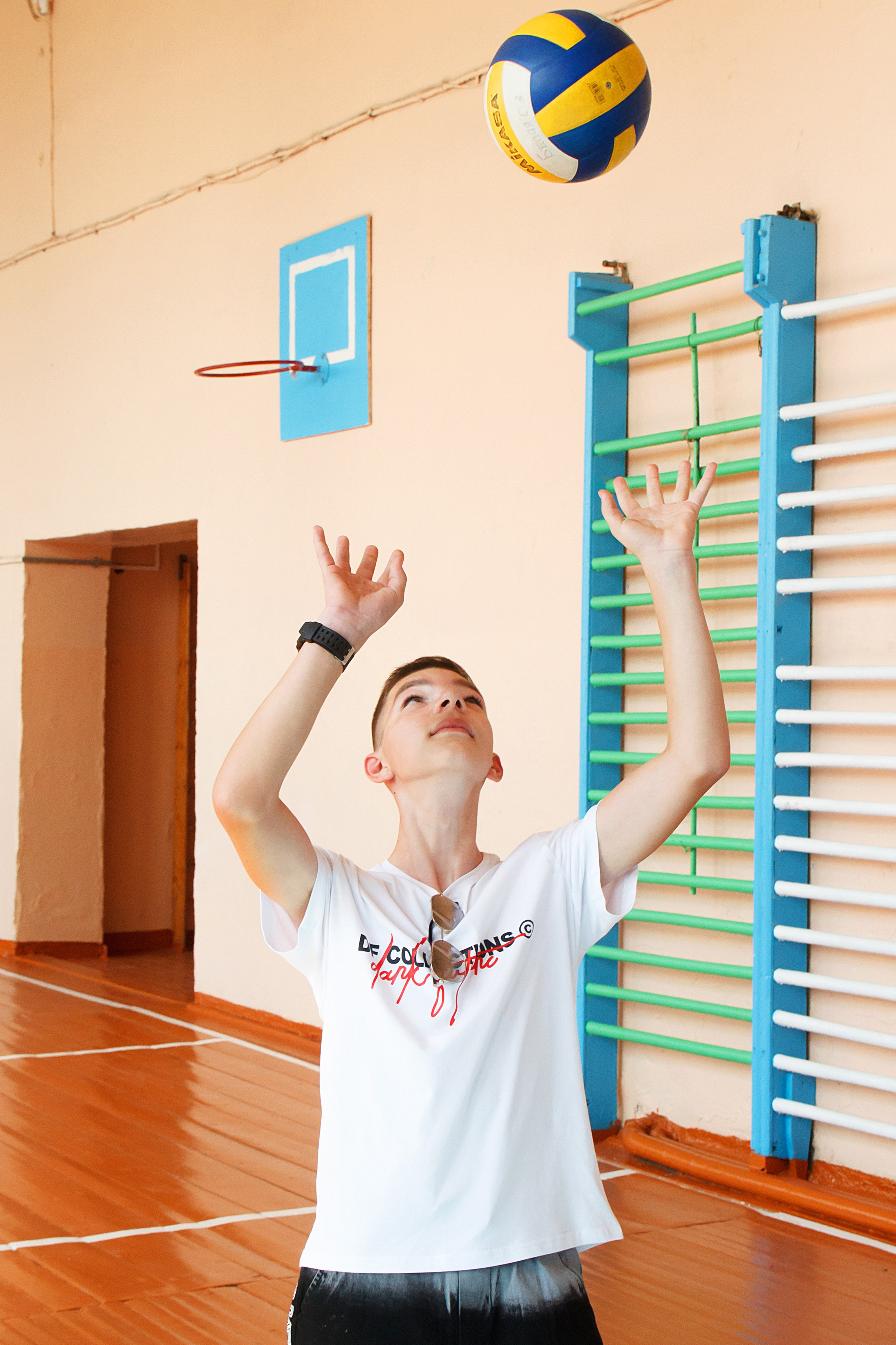 Выпускной альбом 2023. Фотограф и видеограф в Омск/Москва Сащенко Лера