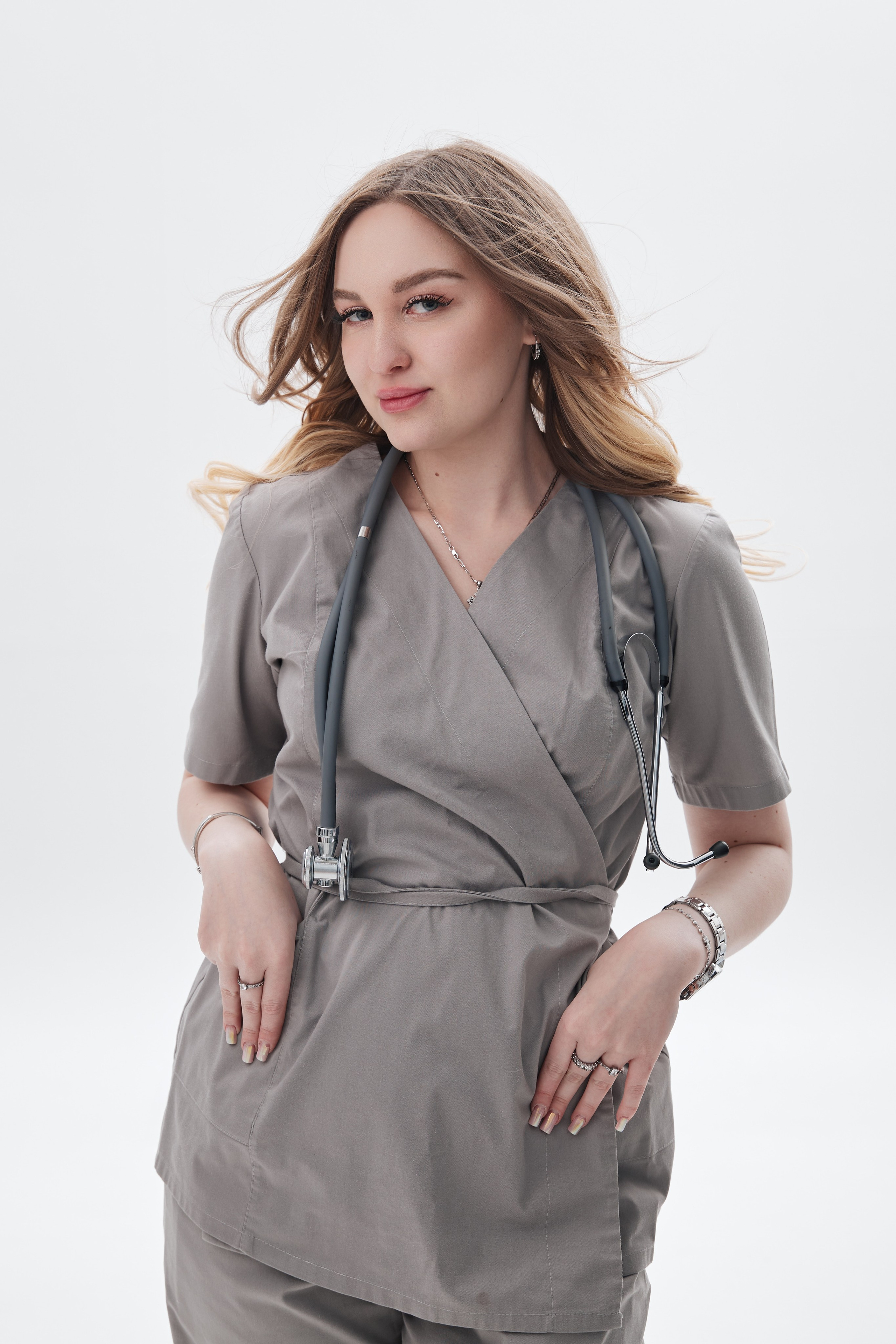 Выпускной мед. Фотограф и видеограф в Кургане Леонид Корнильев