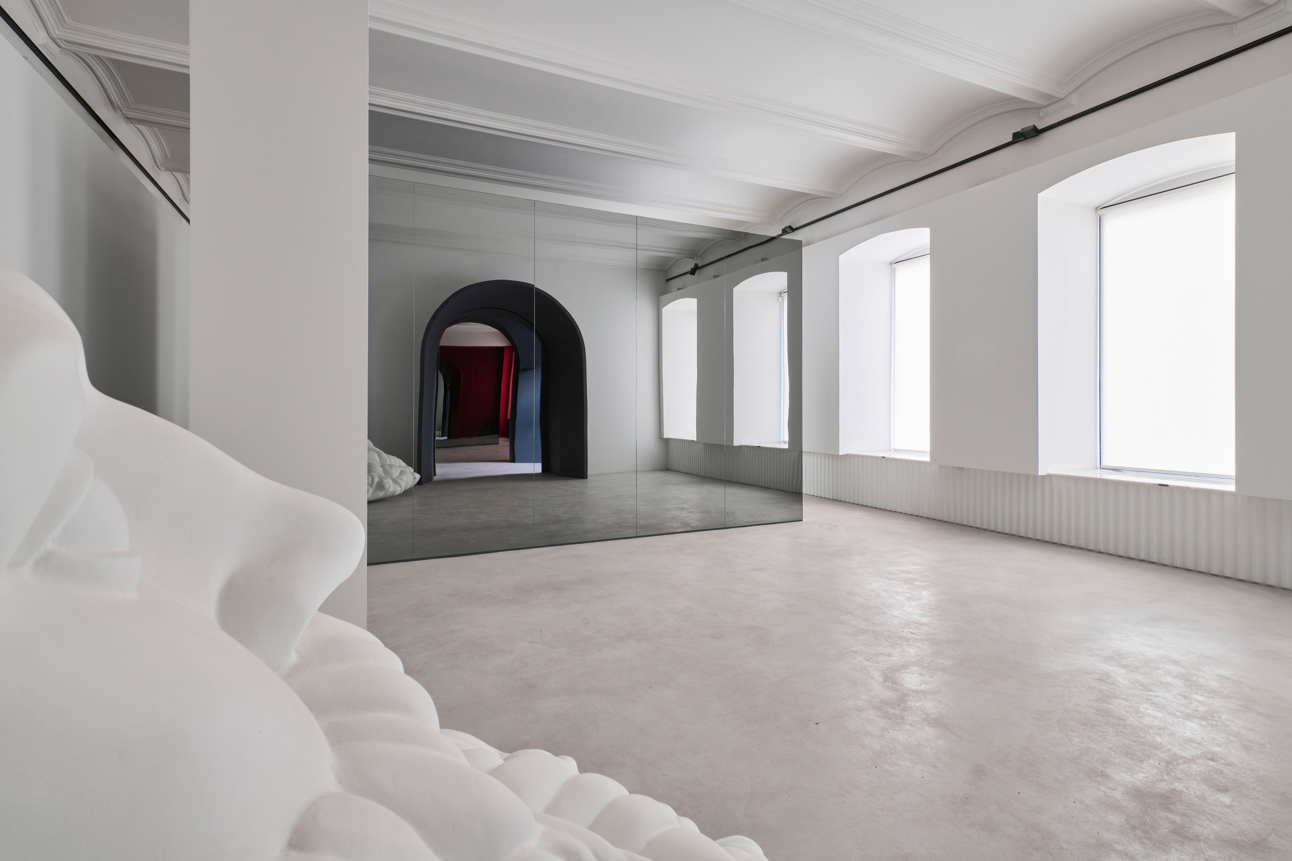 Дом с Атлантами. Фотограф для дизайнеров, застройщиков и бизнеса — интерьеры и архитектура — Свободный Роман в Москве и по России