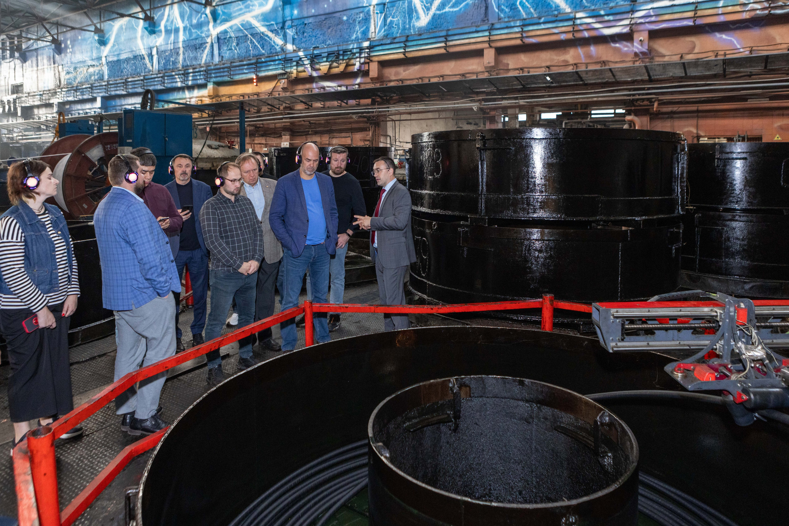 Экскурсия на завод Москабельмет. Рекламный, предметный, репортажный, семейный фотограф и художник в Москве