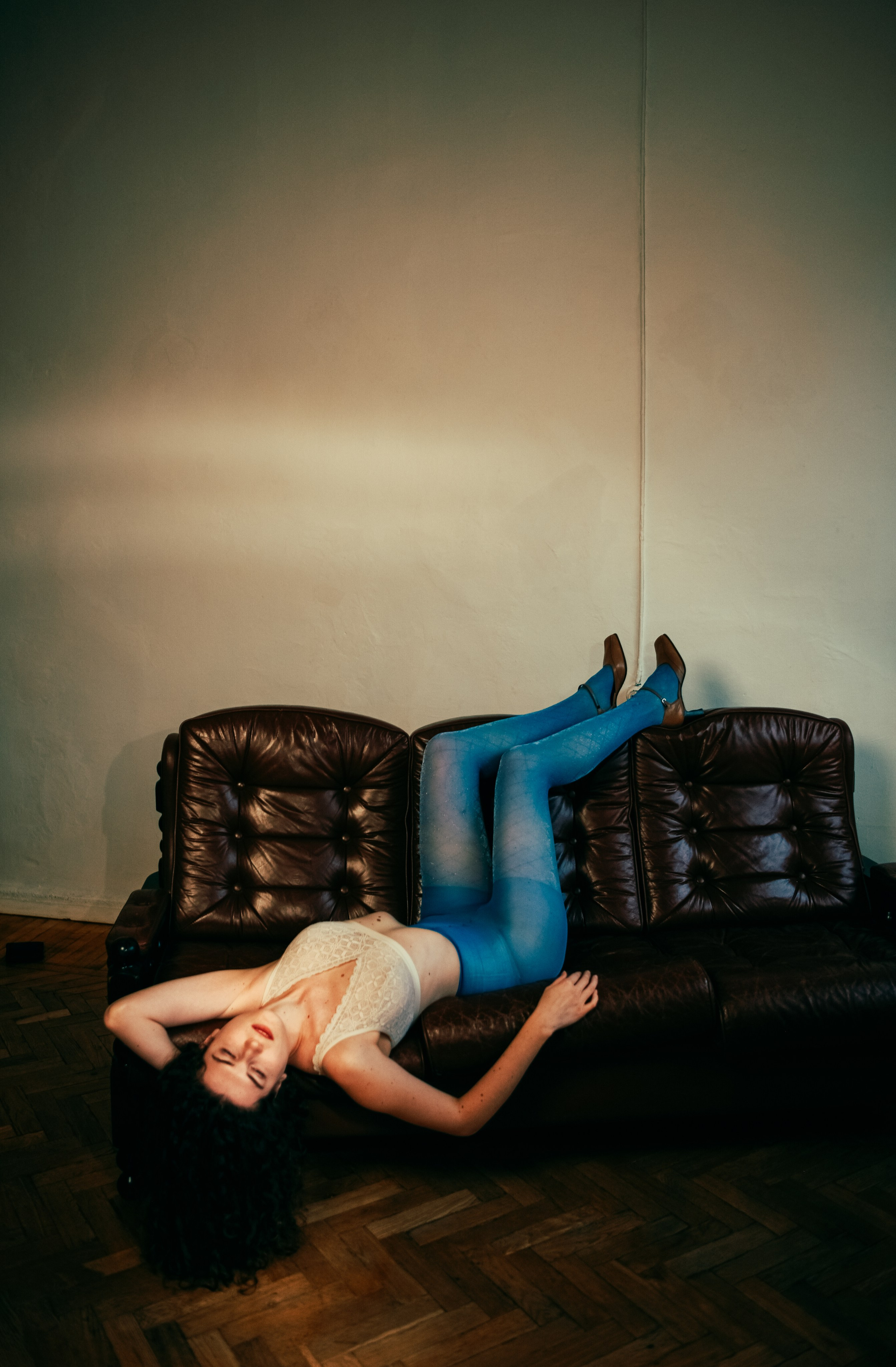 Женская фотосессия в студии. Коринна. Семейный и свадебный фотограф в Санкт-Петербурге Яна