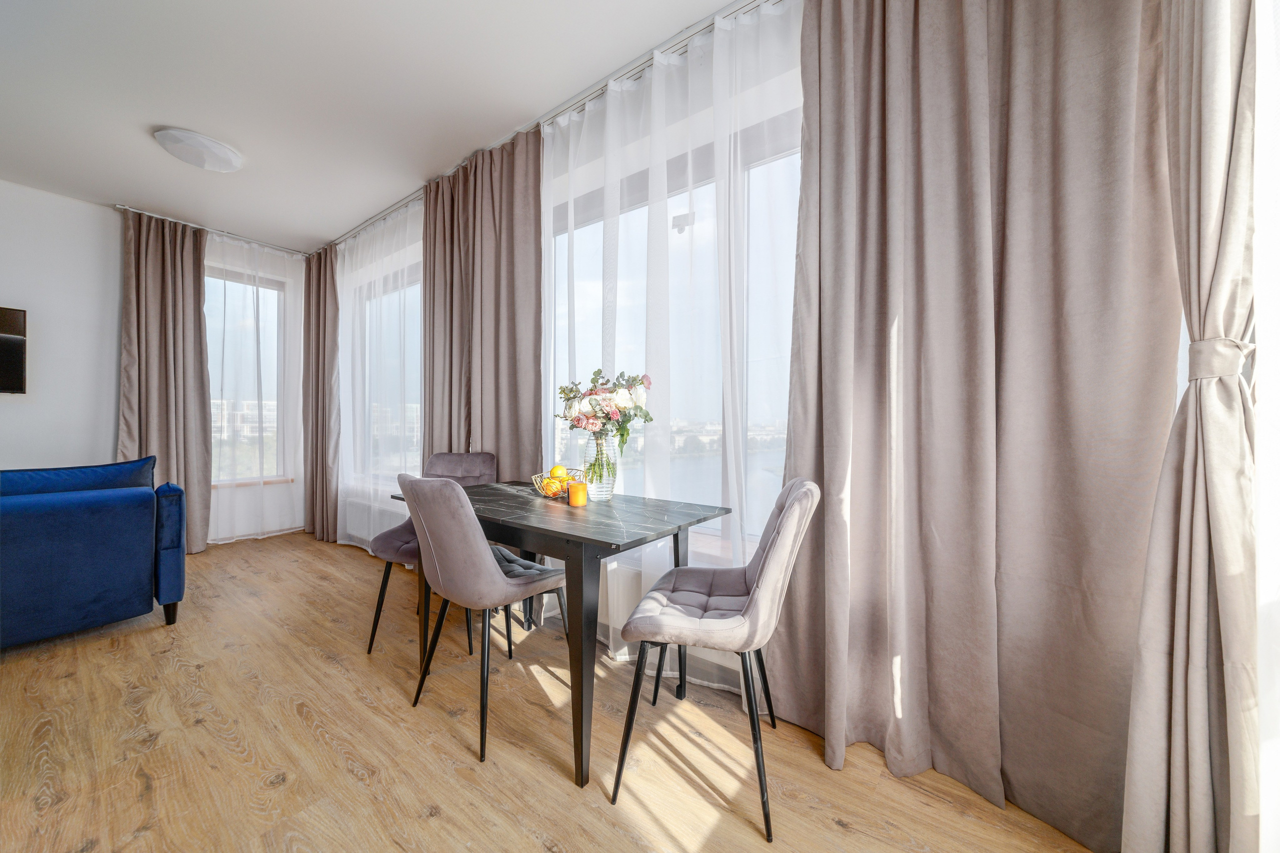 Двухкомнатная квартира, Варфоломеевская ул