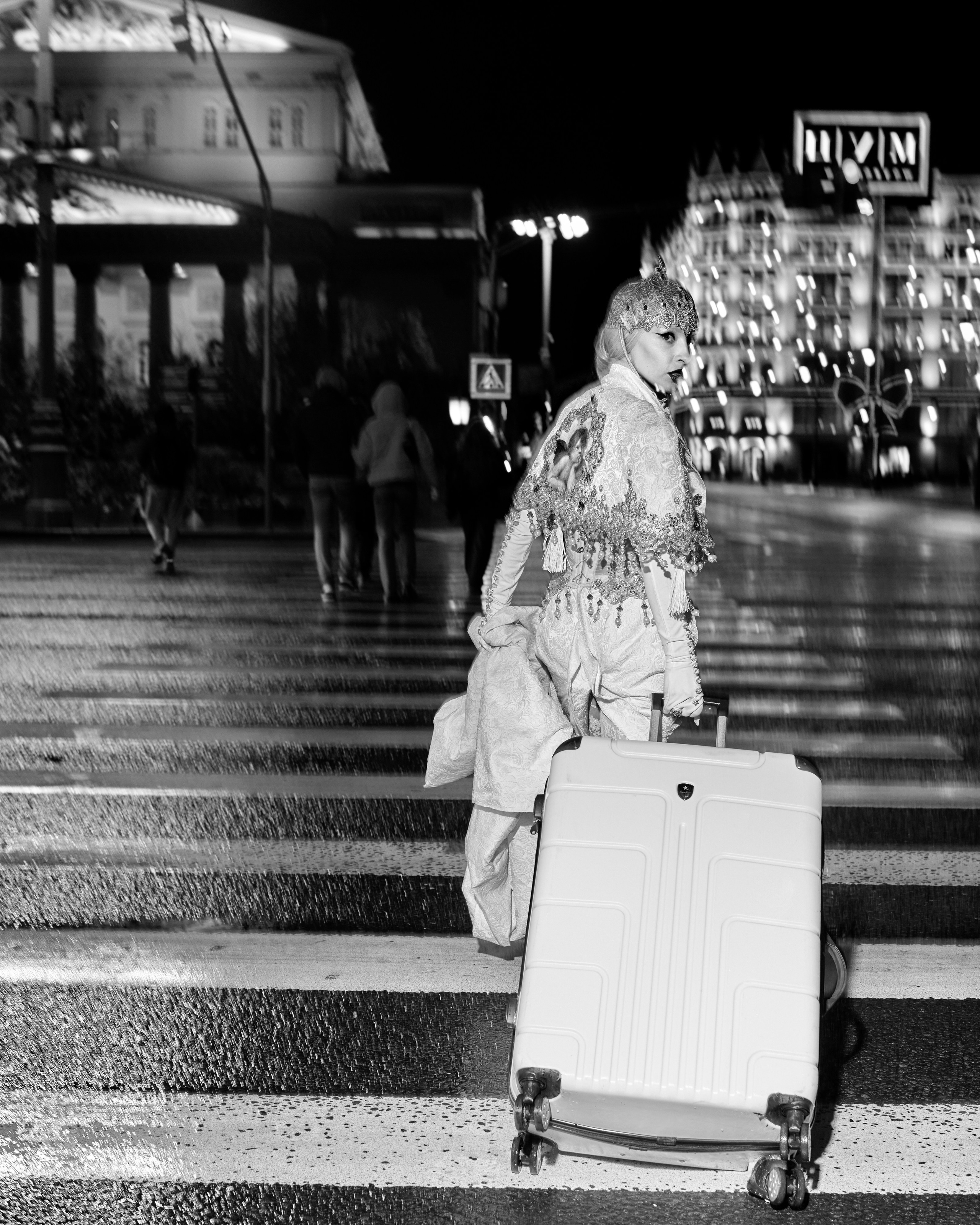 ELZA MODRICH — Дизайнер одежды ручной работы