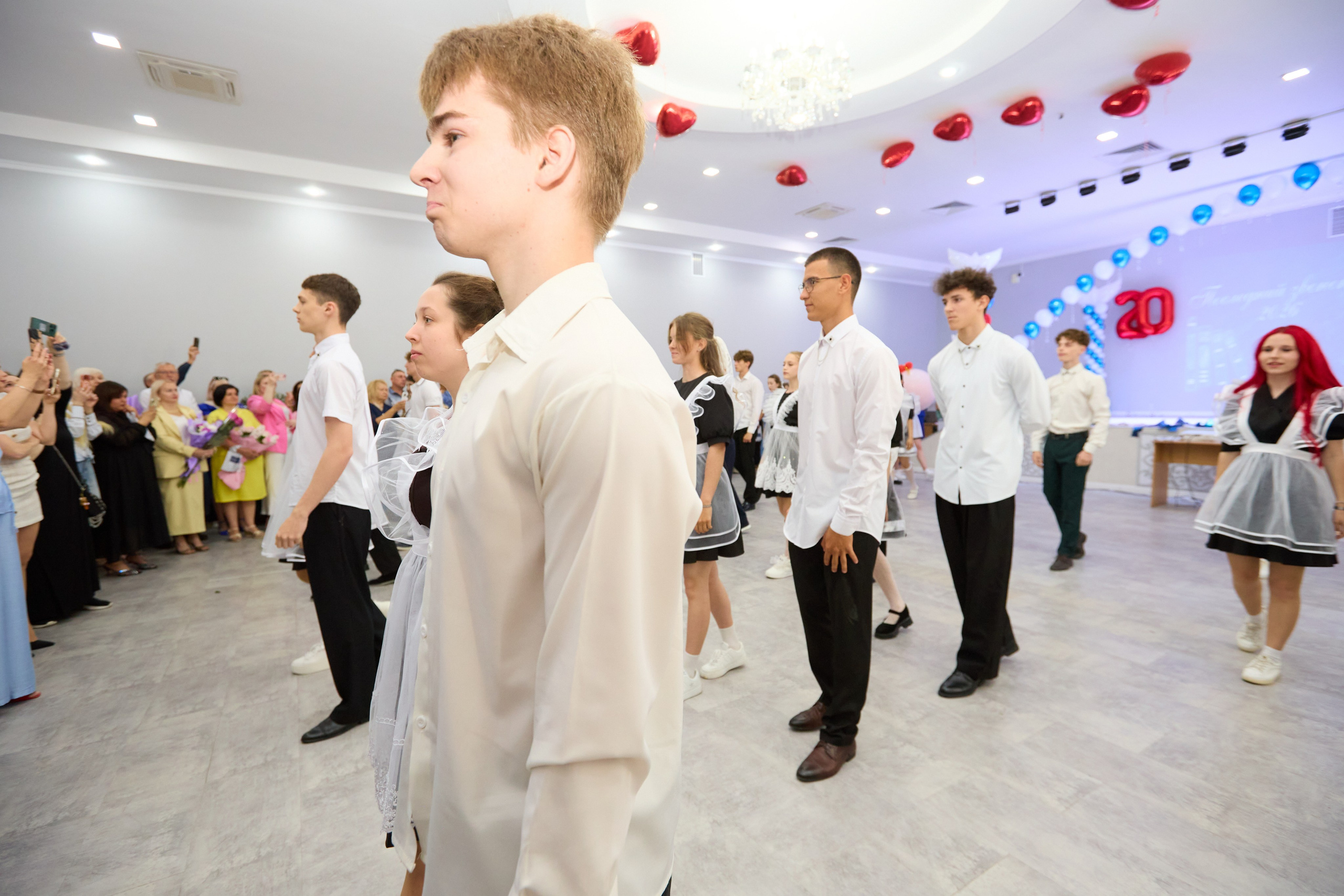 Последний звонок 6 шк 11А Саки. Фотограф в Крыму Светлана Викулова