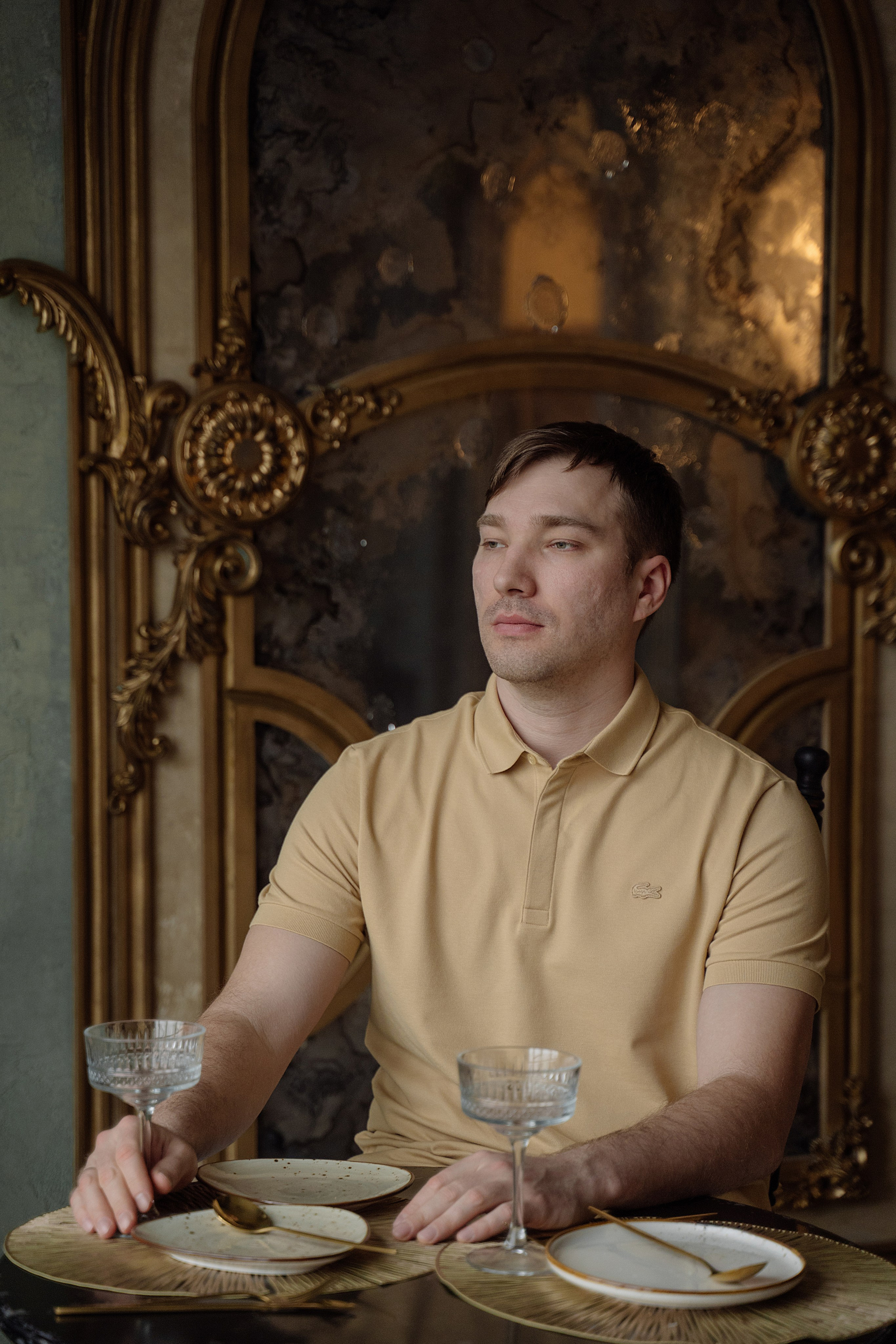 8. Свадебный фотограф