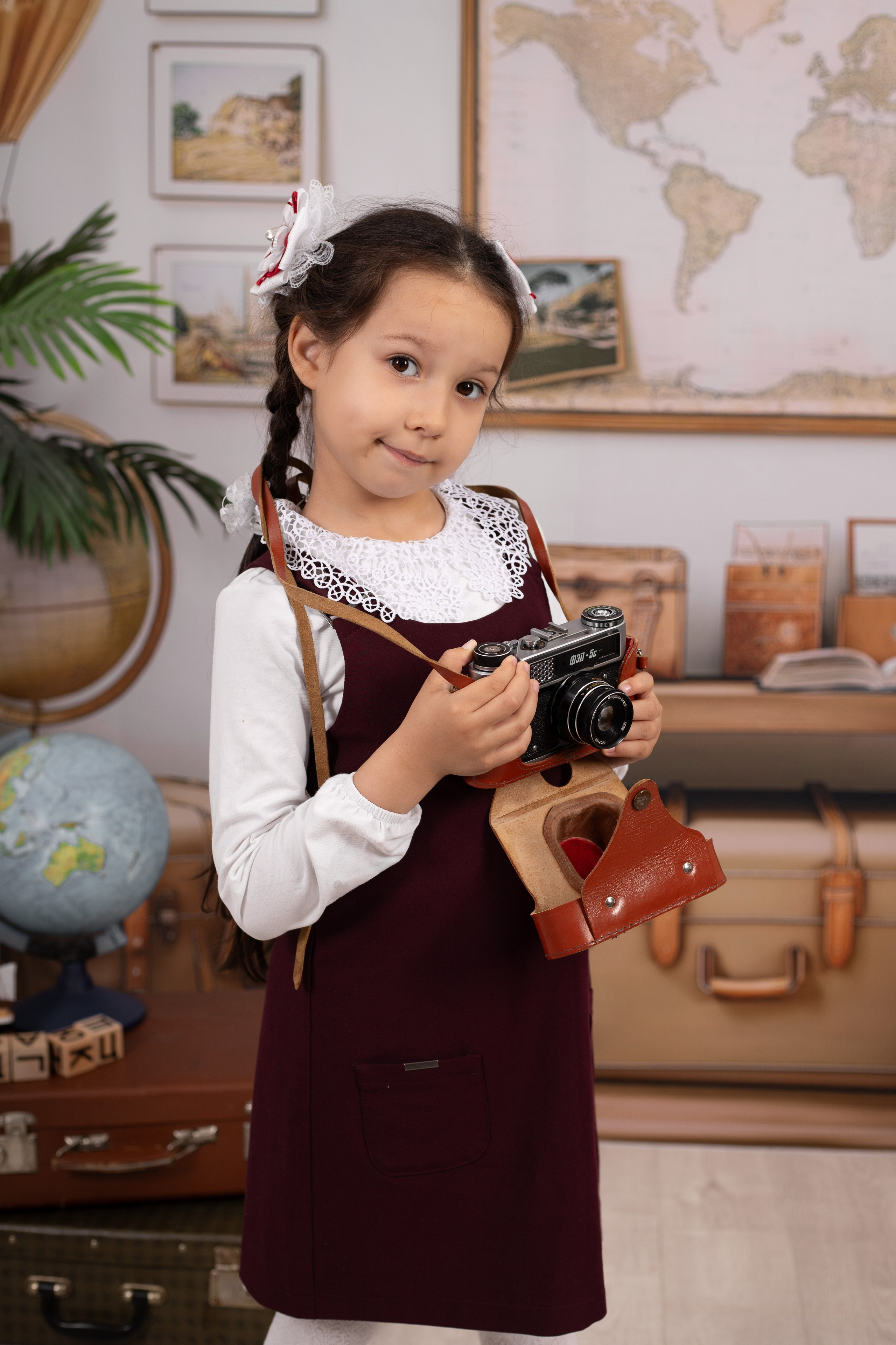 © Фотостудия "Олеся". Все права защищены. "Любое использование или копирование материалов или элементов дизайна сайта допускается только с разрешения правообладателя и со ссылкой на источник".