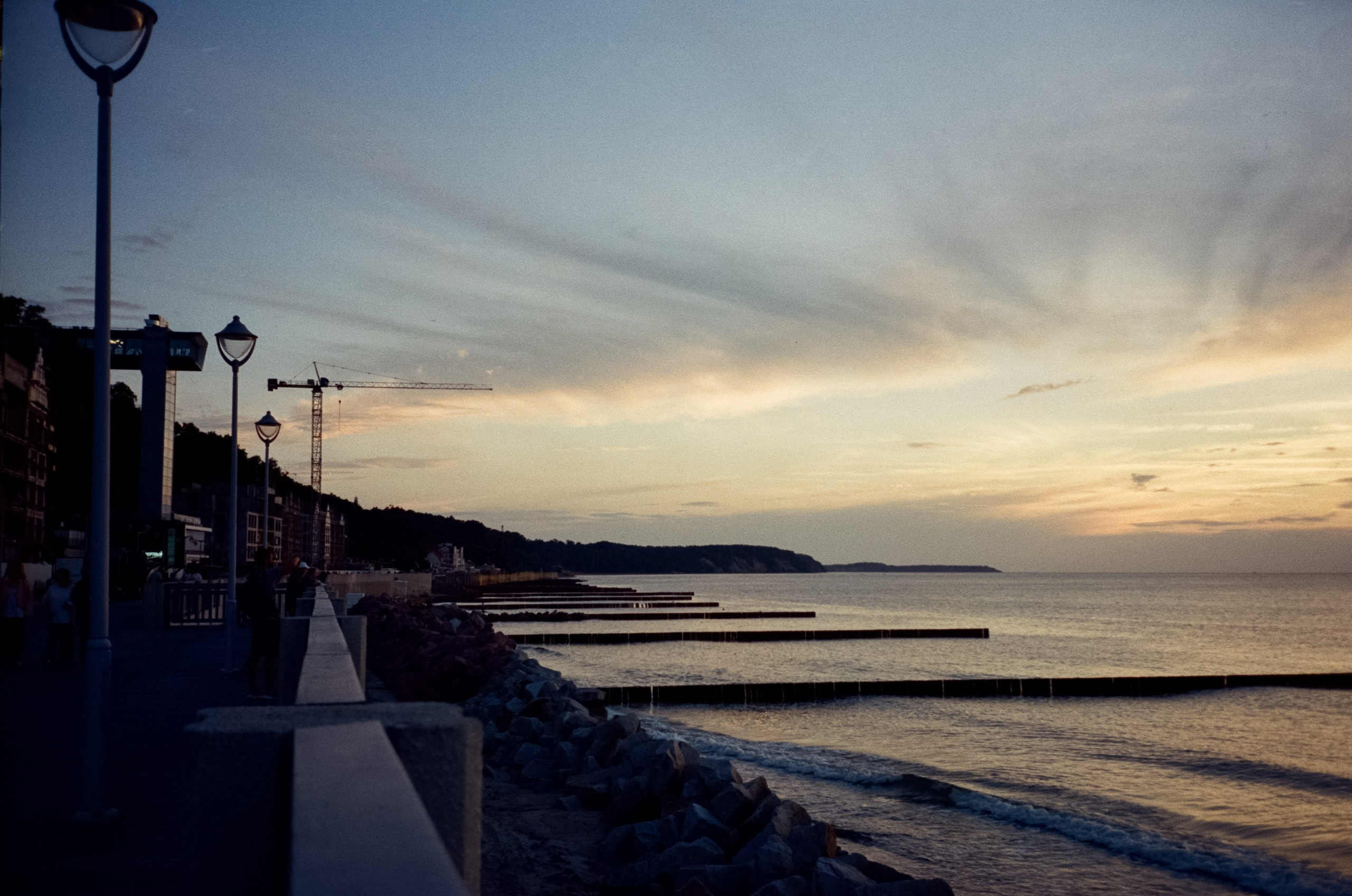 Вечерняя прогулка и закат в Светлогорске. Фотограф-документалист Мария Осокина