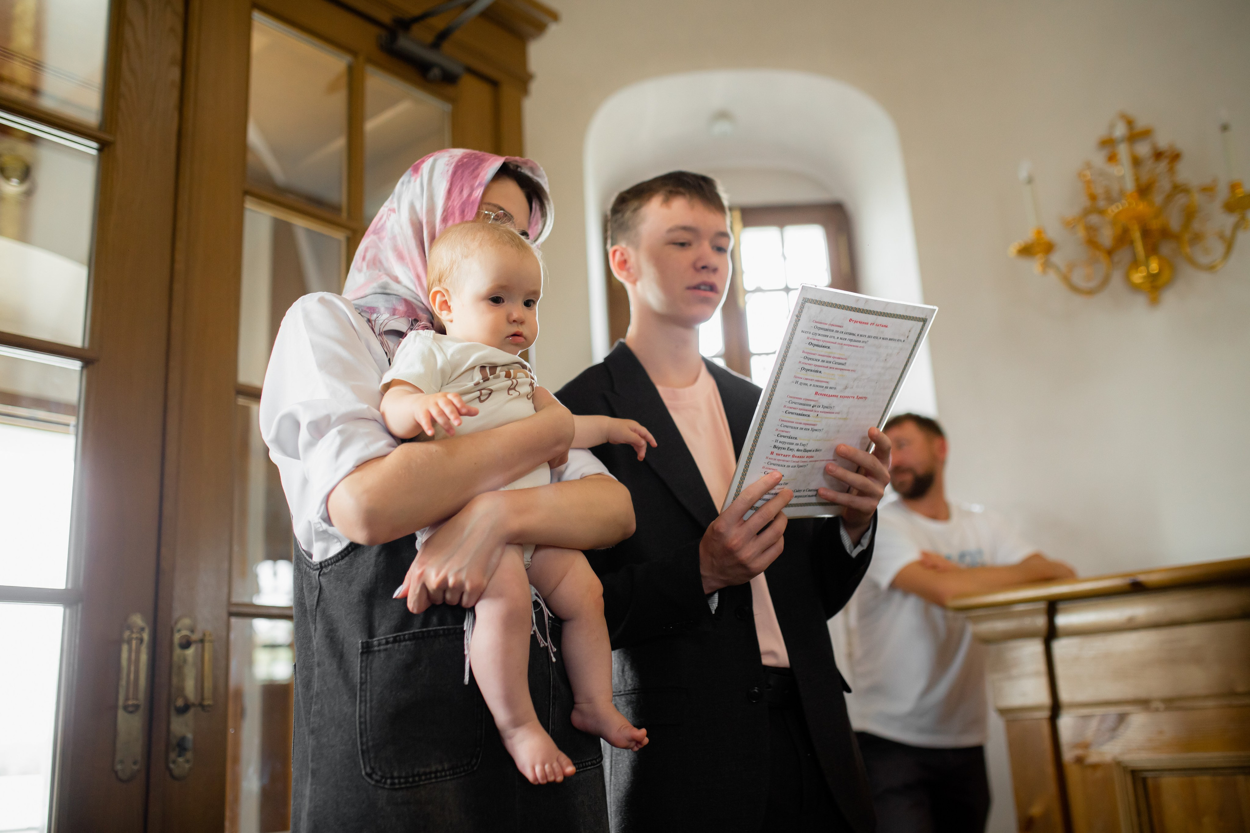 Надвратная церковь Входа Господня в Иерусалим г. Истра. Свадебный и семейный фотограф