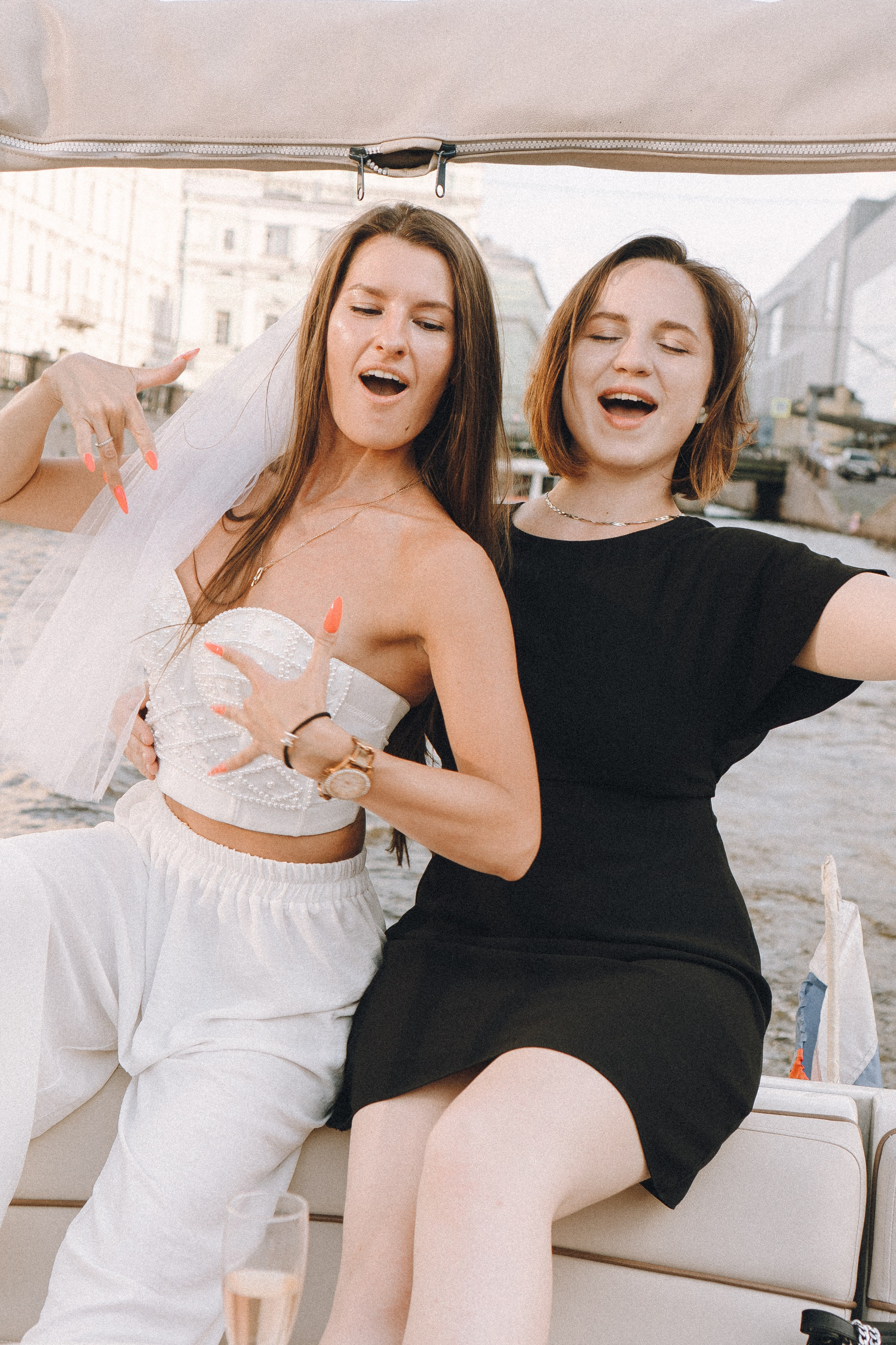 ДЕВИЧНИК НА КАТЕРЕ. Профессиональный фотограф, Санкт-Петербург — Виктория Богомолова