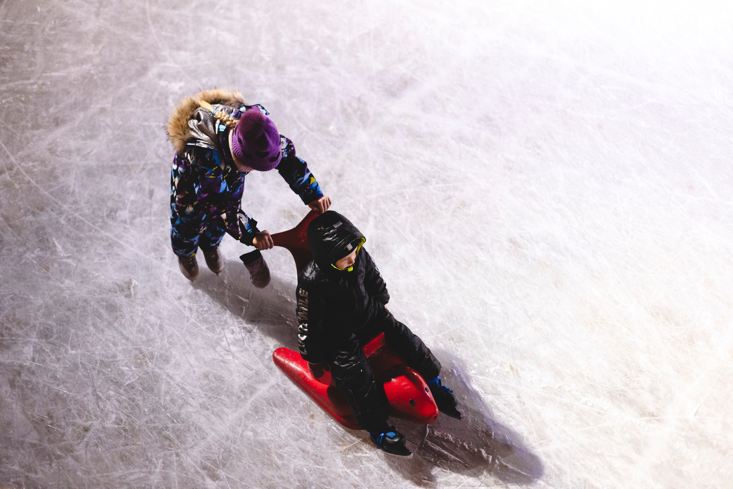 Открытие катка Севкабель Порт. Репортажный фотограф в Санкт-Петербурге и Москве Мария Ежова