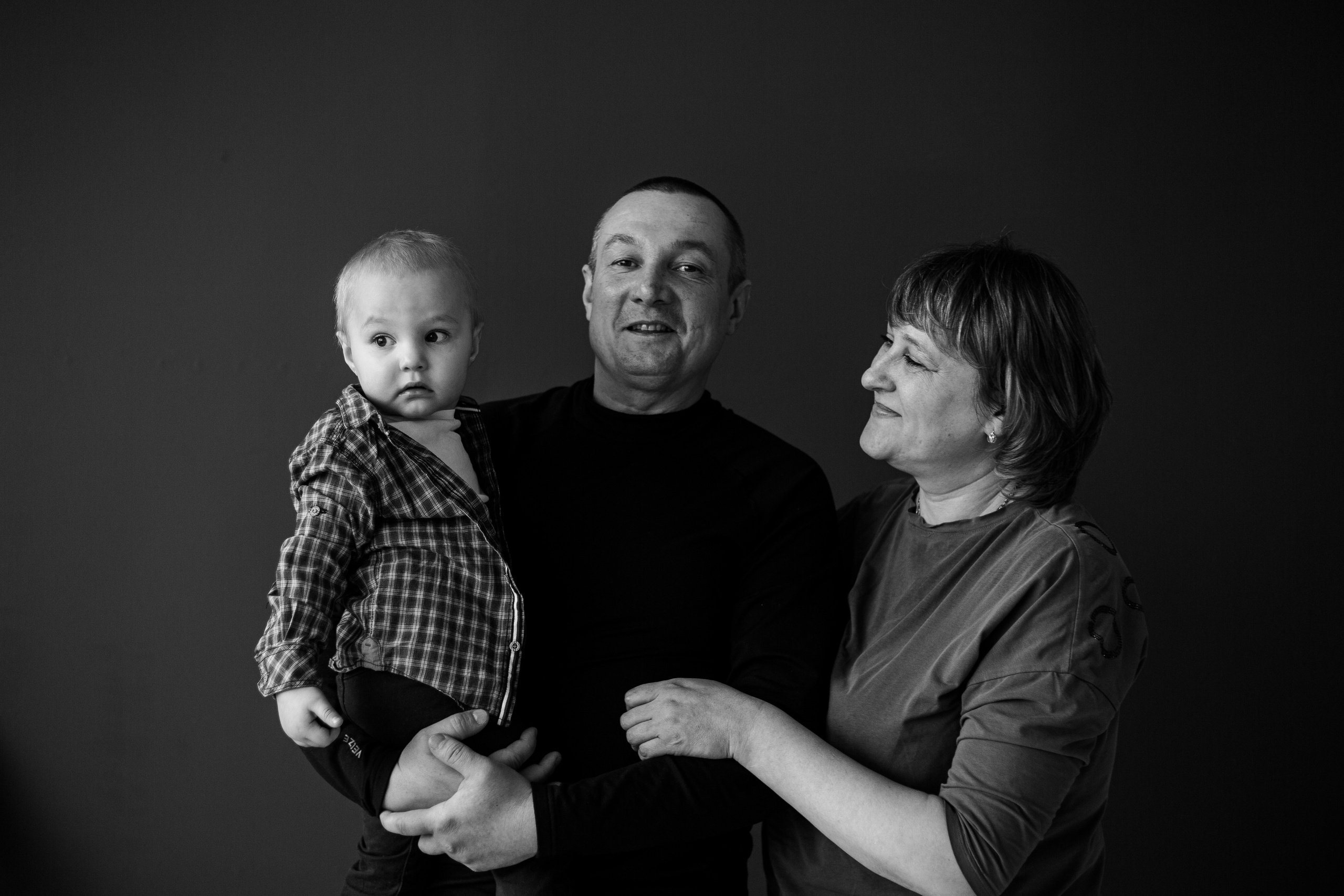 Съемка всей семьи в студии. Фотограф Андреева Юлия. Москва