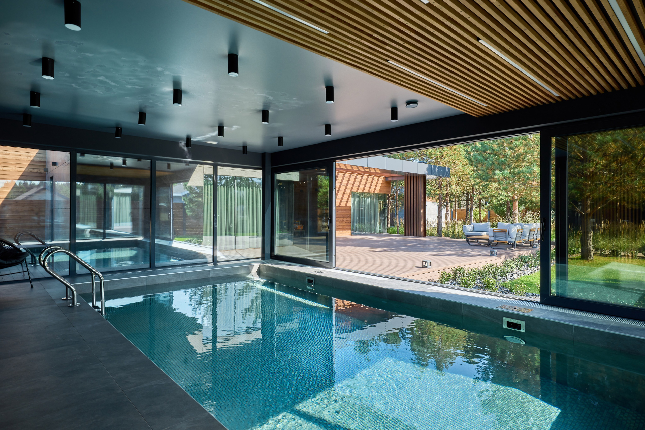 Жилой дом, д. Подберезы. Дизайнер\архитектор Олег Рожнев. Иван Благушин. Интерьерный и архитектурный фотограф в Москве и Санкт-Петербурге