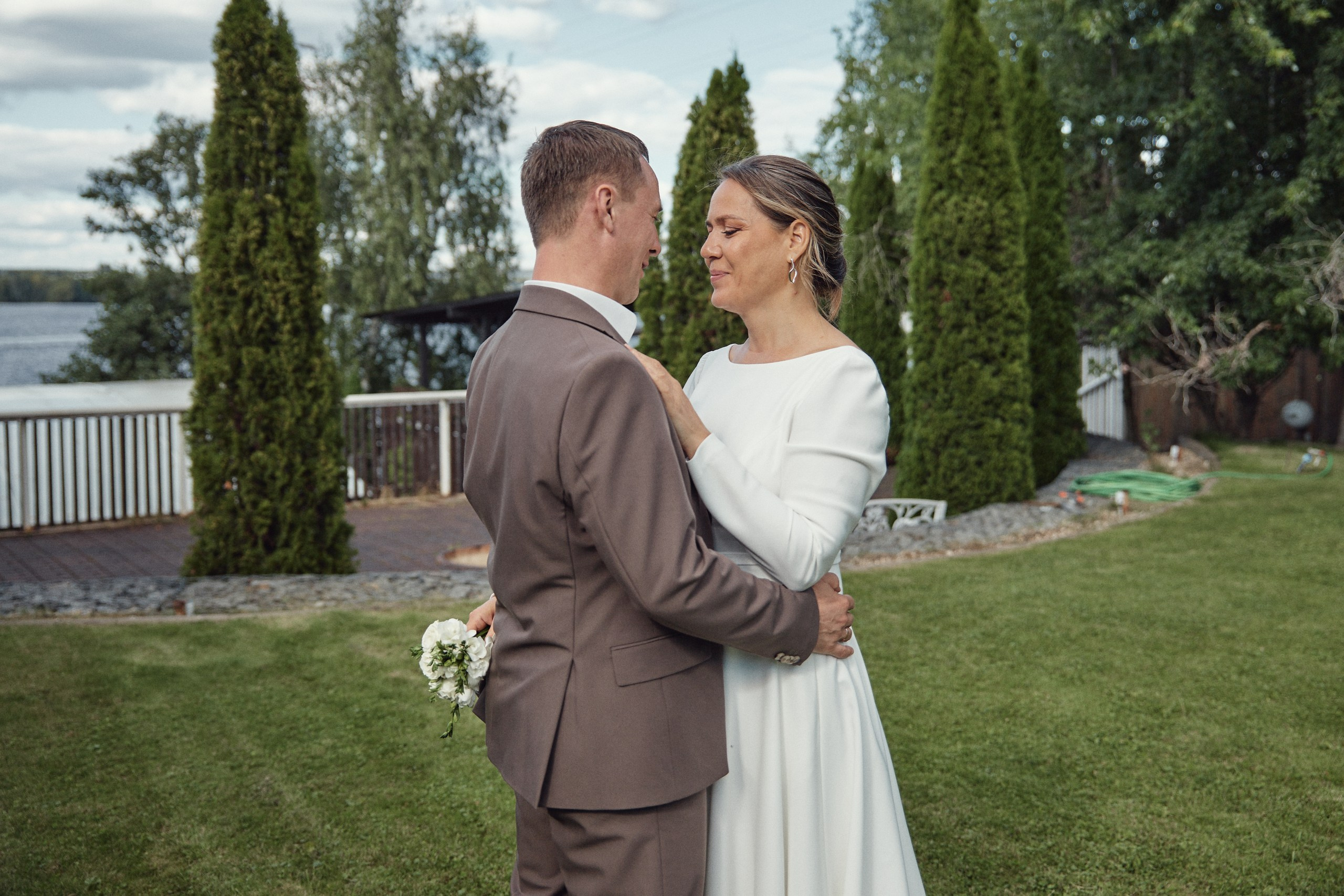 Счастье здесь. Свадебный фотограф Антон Артюшин. Работаю в Нижнем Новгороде и Москве