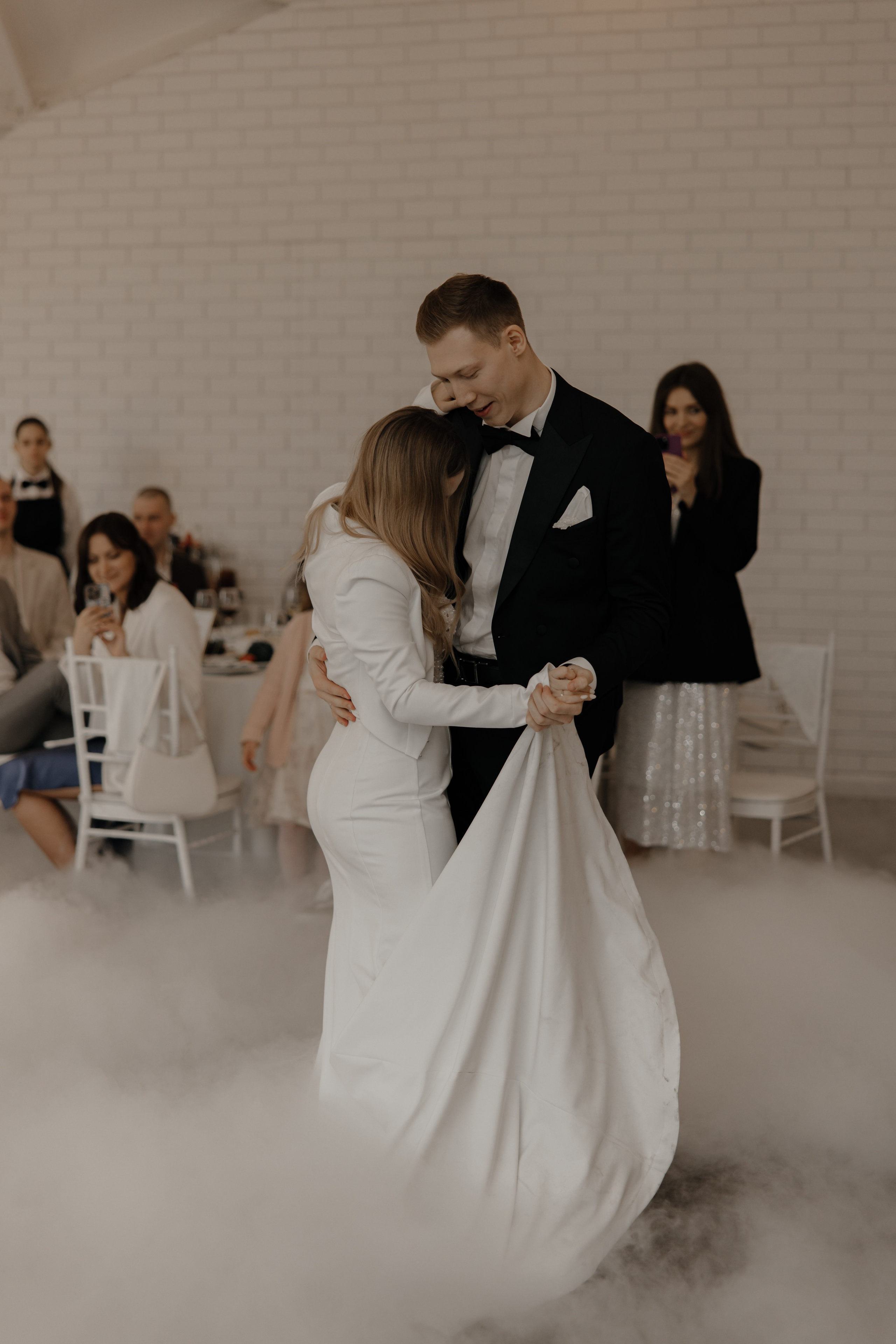 07.05.2024. RETOUCH-HOUSE